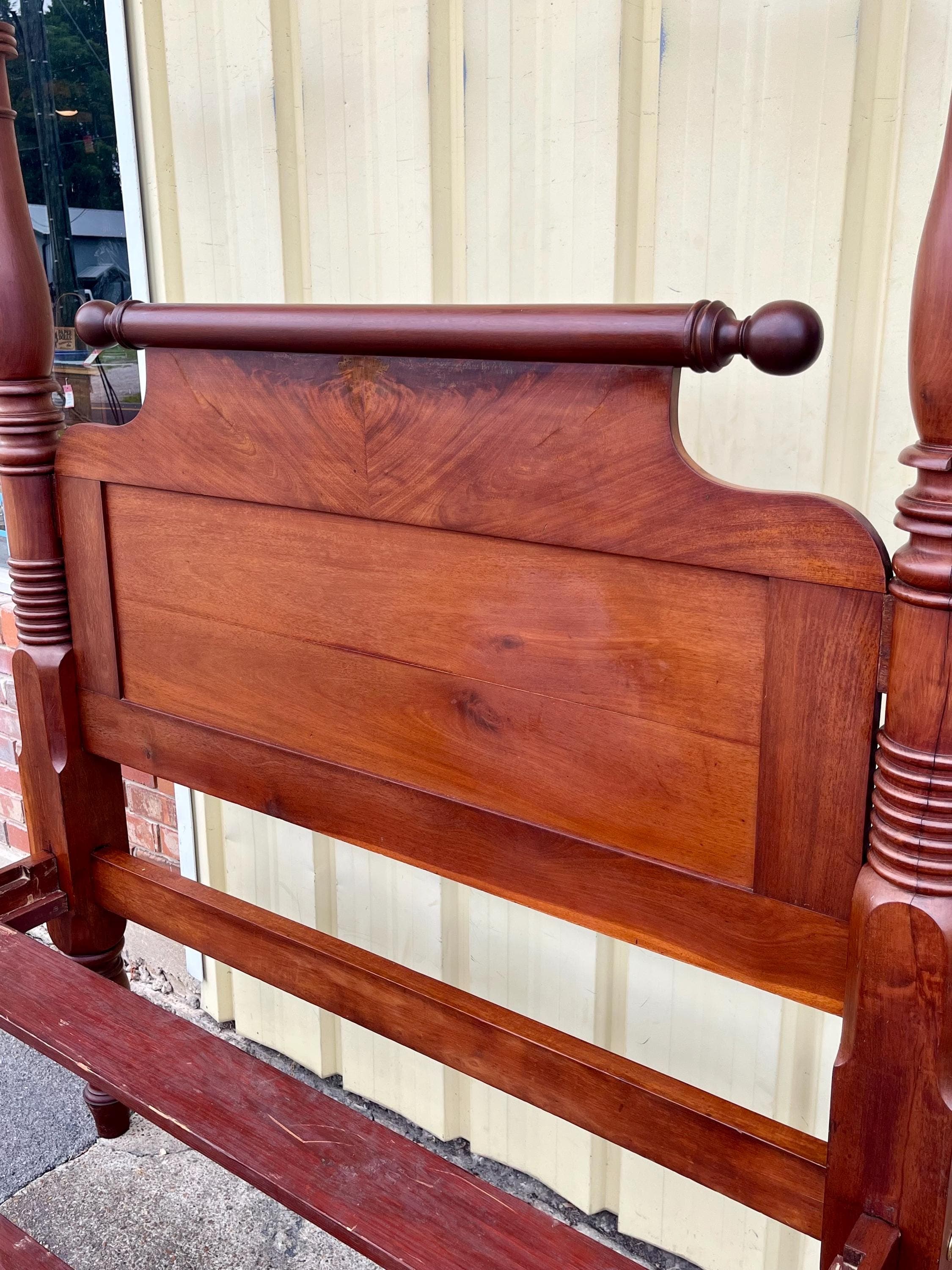 Antique 19th Century American Full Tester Poster Bed - Thumbnail 4