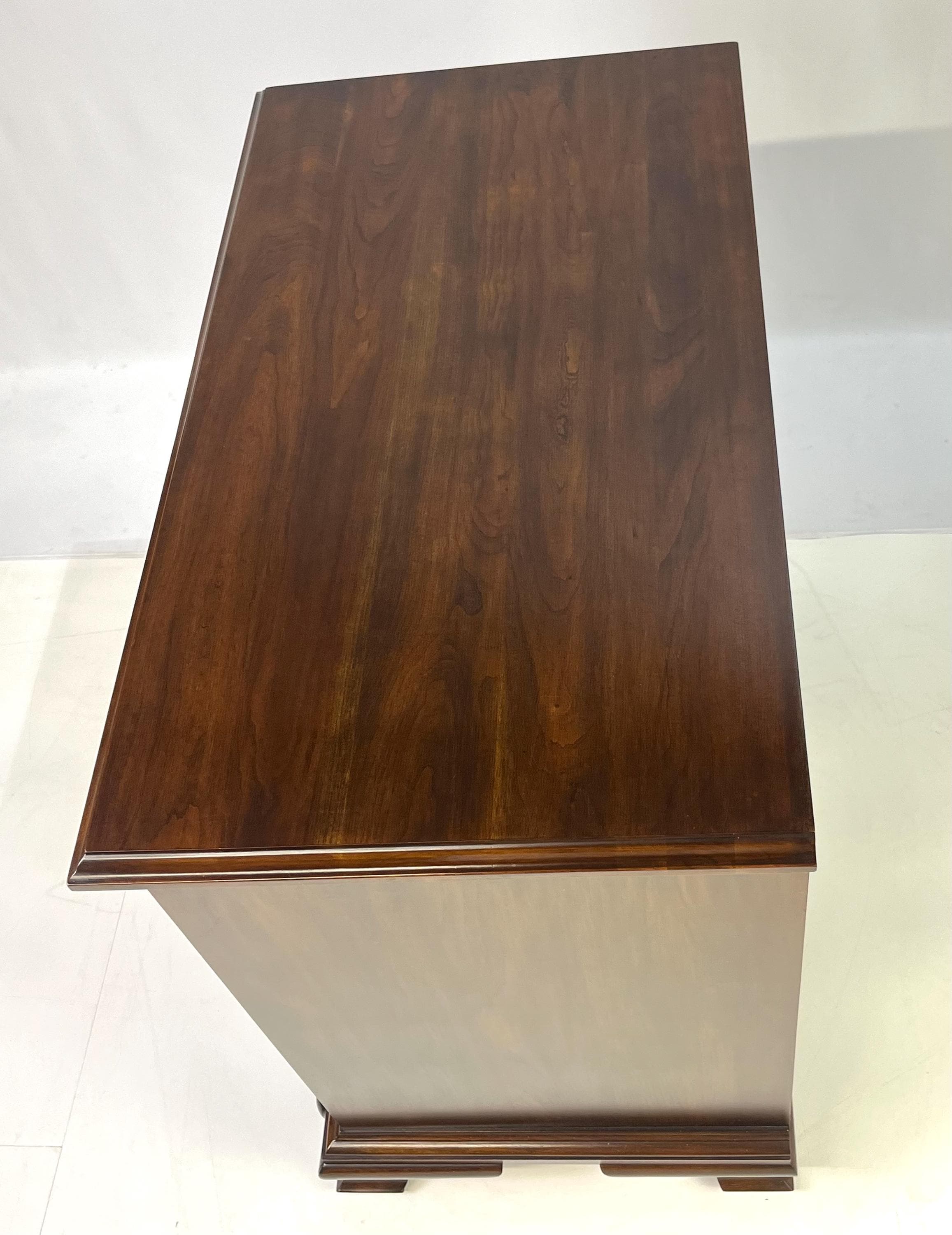 Vintage Chippendale Style Block-Front Solid Cherry Bachelor's Chest by Harden - Thumbnail 13