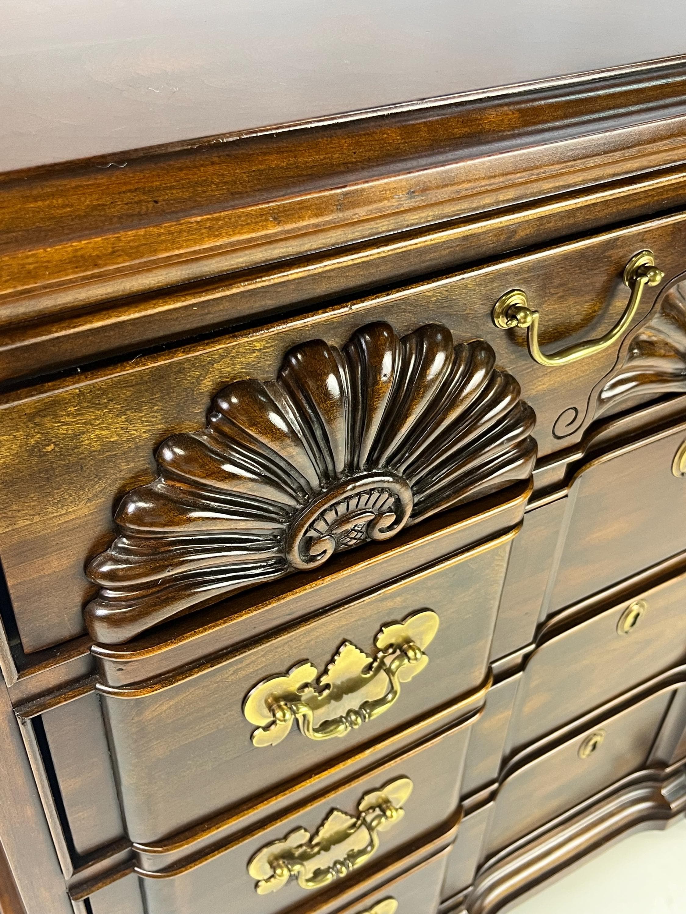 Vintage Chippendale Style Block-Front Solid Cherry Bachelor's Chest by Harden - Thumbnail 18
