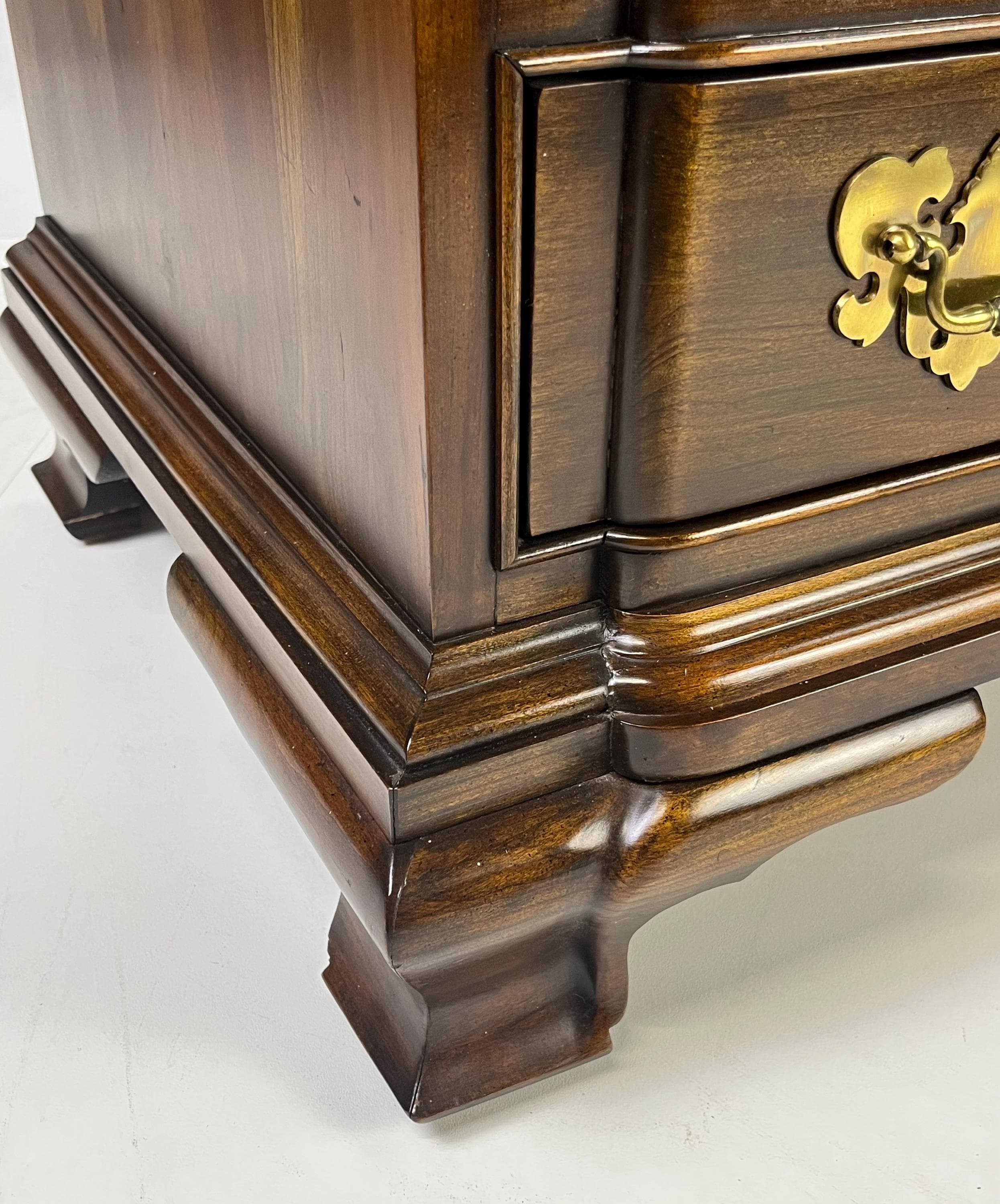 Vintage Chippendale Style Block-Front Solid Cherry Bachelor's Chest by Harden - Thumbnail 15