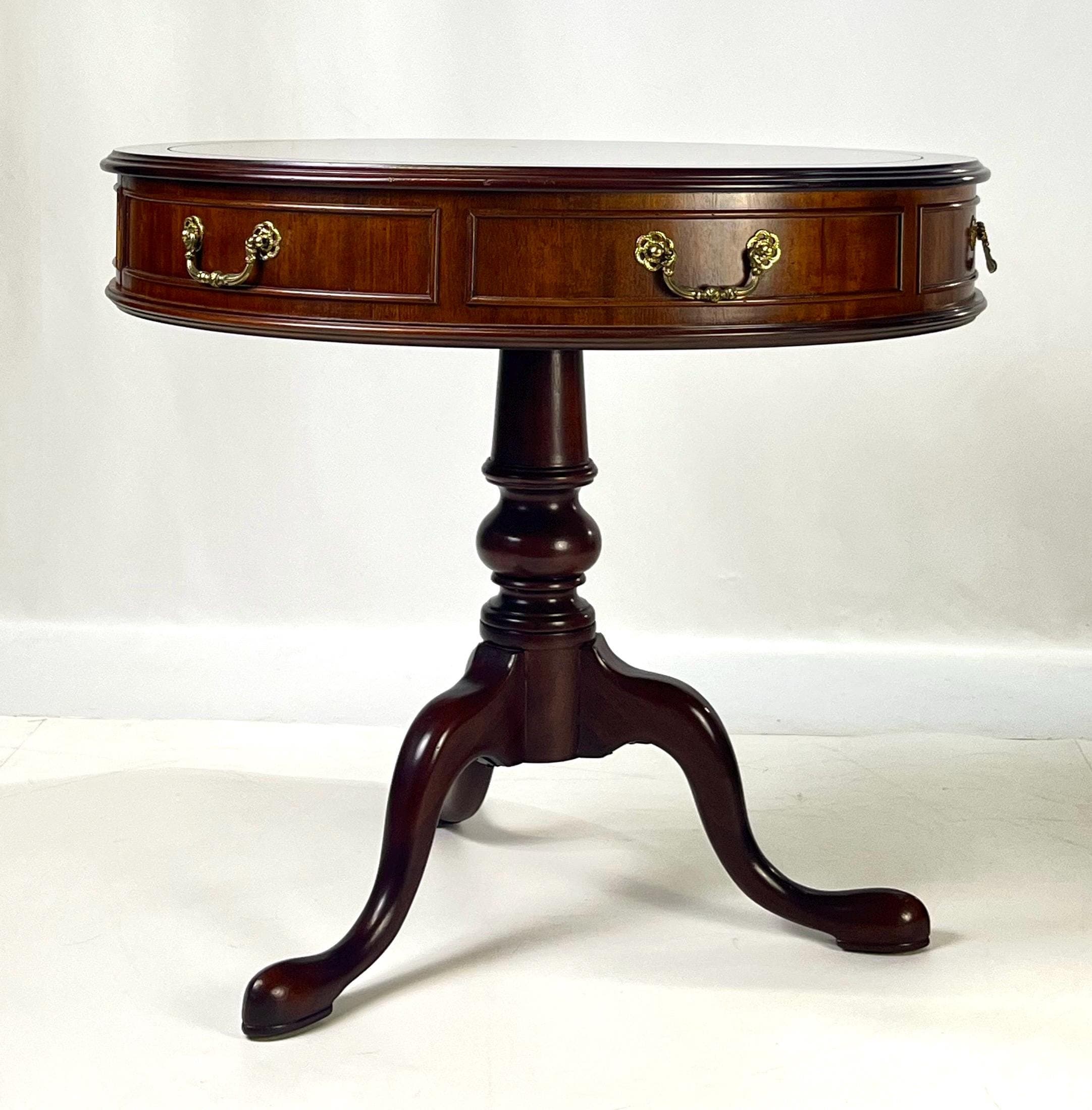 Century Furniture Traditional Burl Wood and Mahogany Pedestal Drum Table - Thumbnail 8