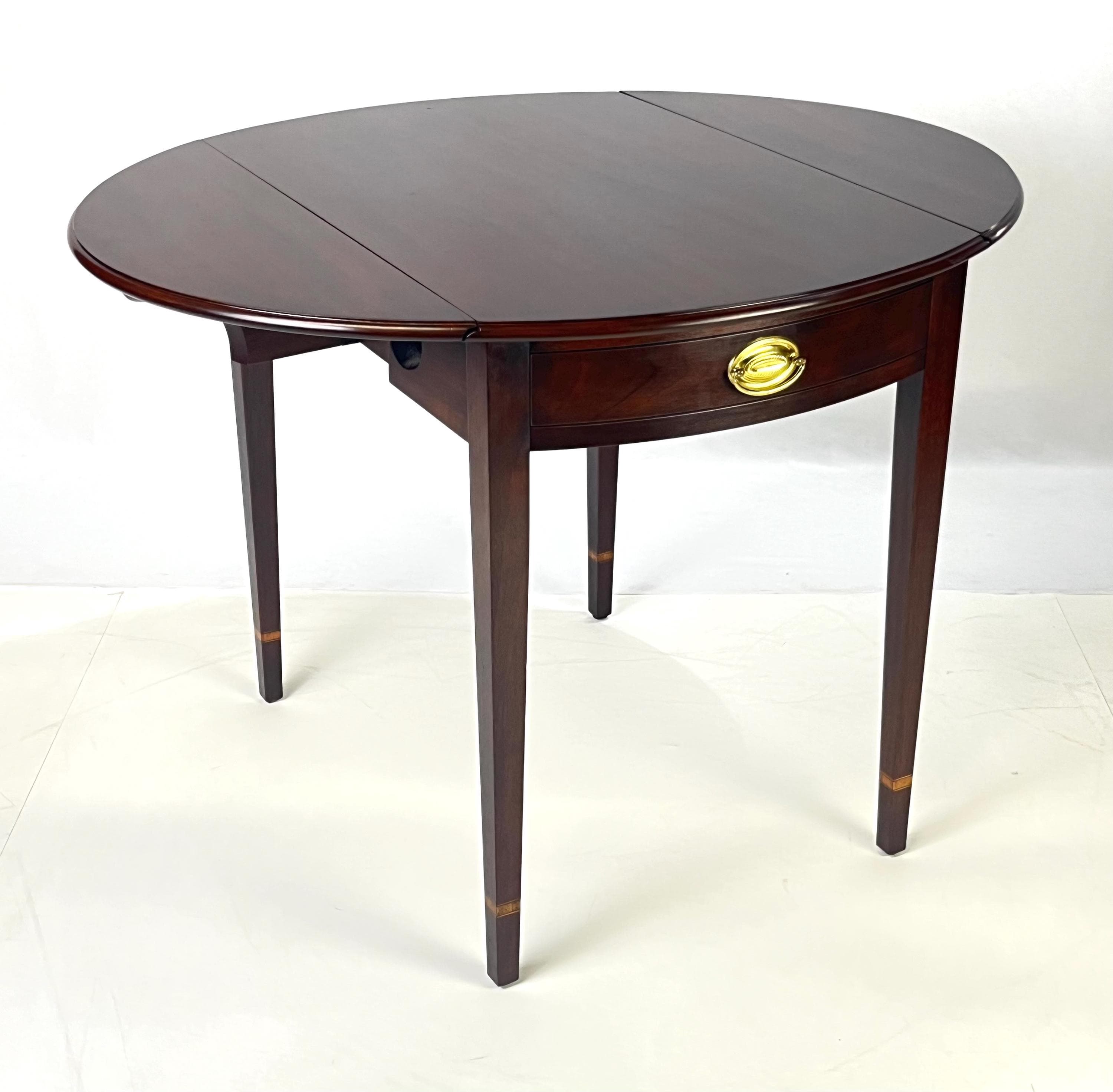 Federal Style Mahogany Pembroke Table by Henkel Harris - Thumbnail 13