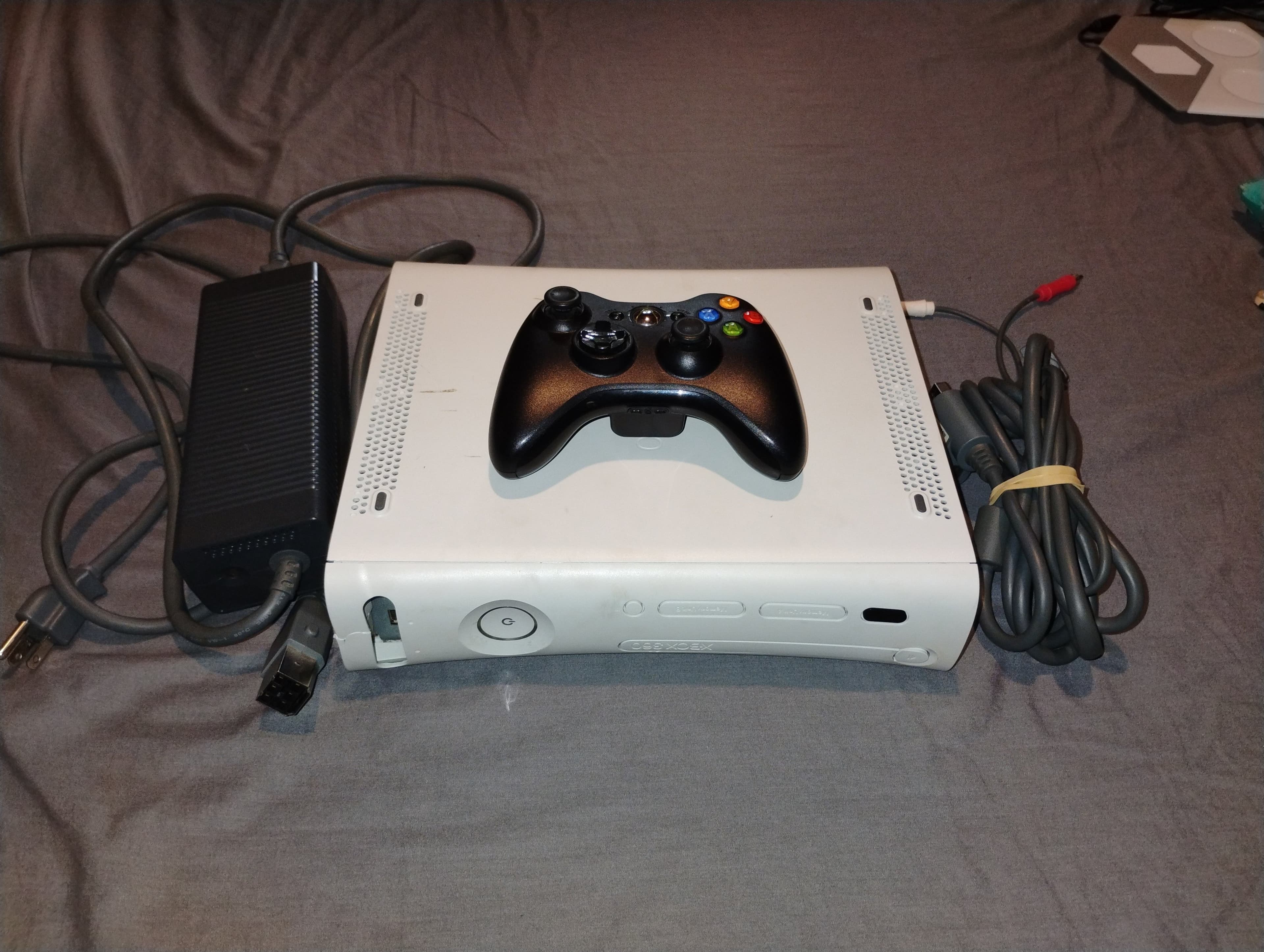 Xbox 360 Original Bundle - Thumbnail 3