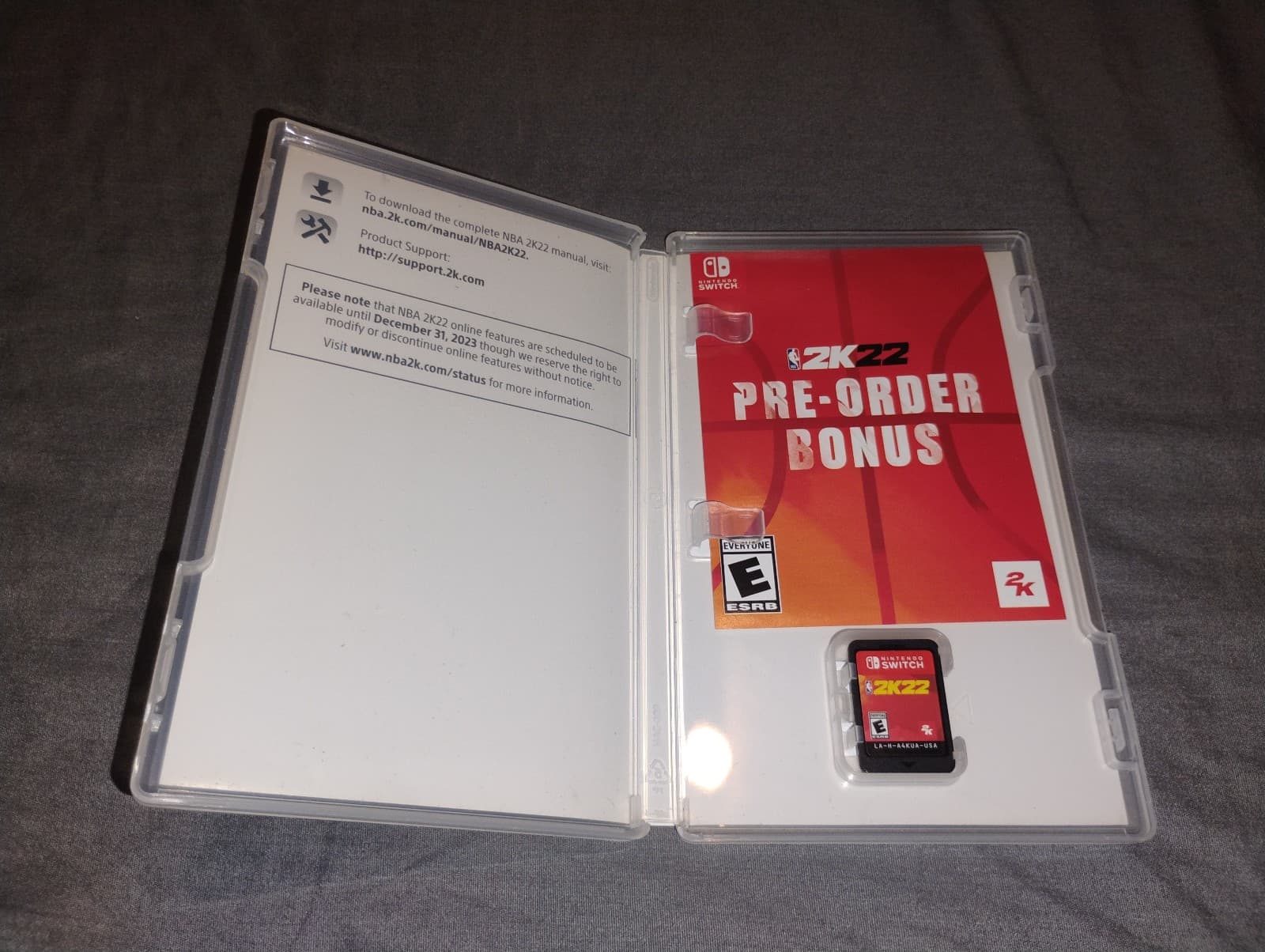 NBA 2K22 for Nintendo Switch - Thumbnail 2