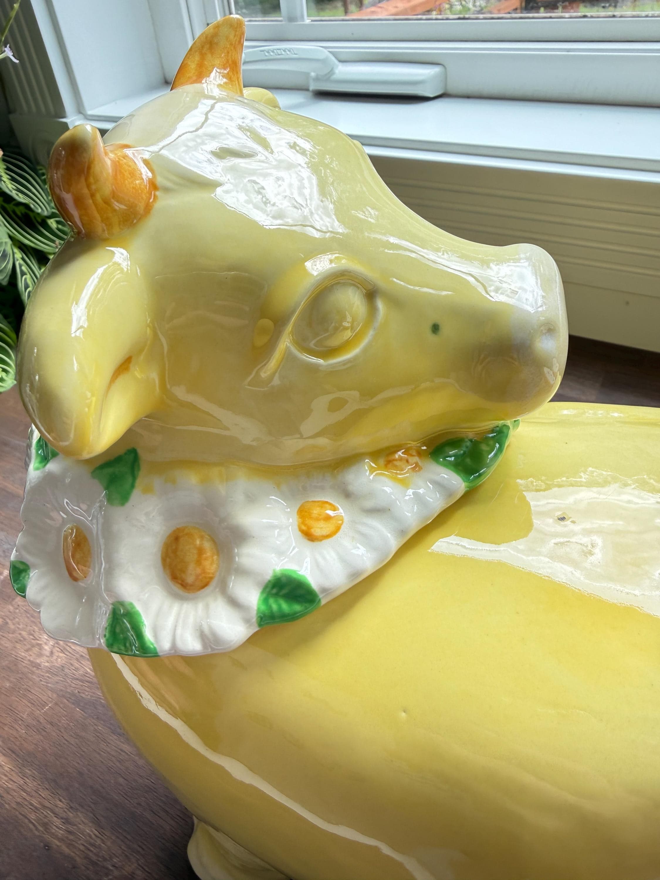 Vintage Metlox Poppytrail Daisy Bull Horn Cow Cookie Jar Yellow Butterfly California Pottery - Thumbnail 4