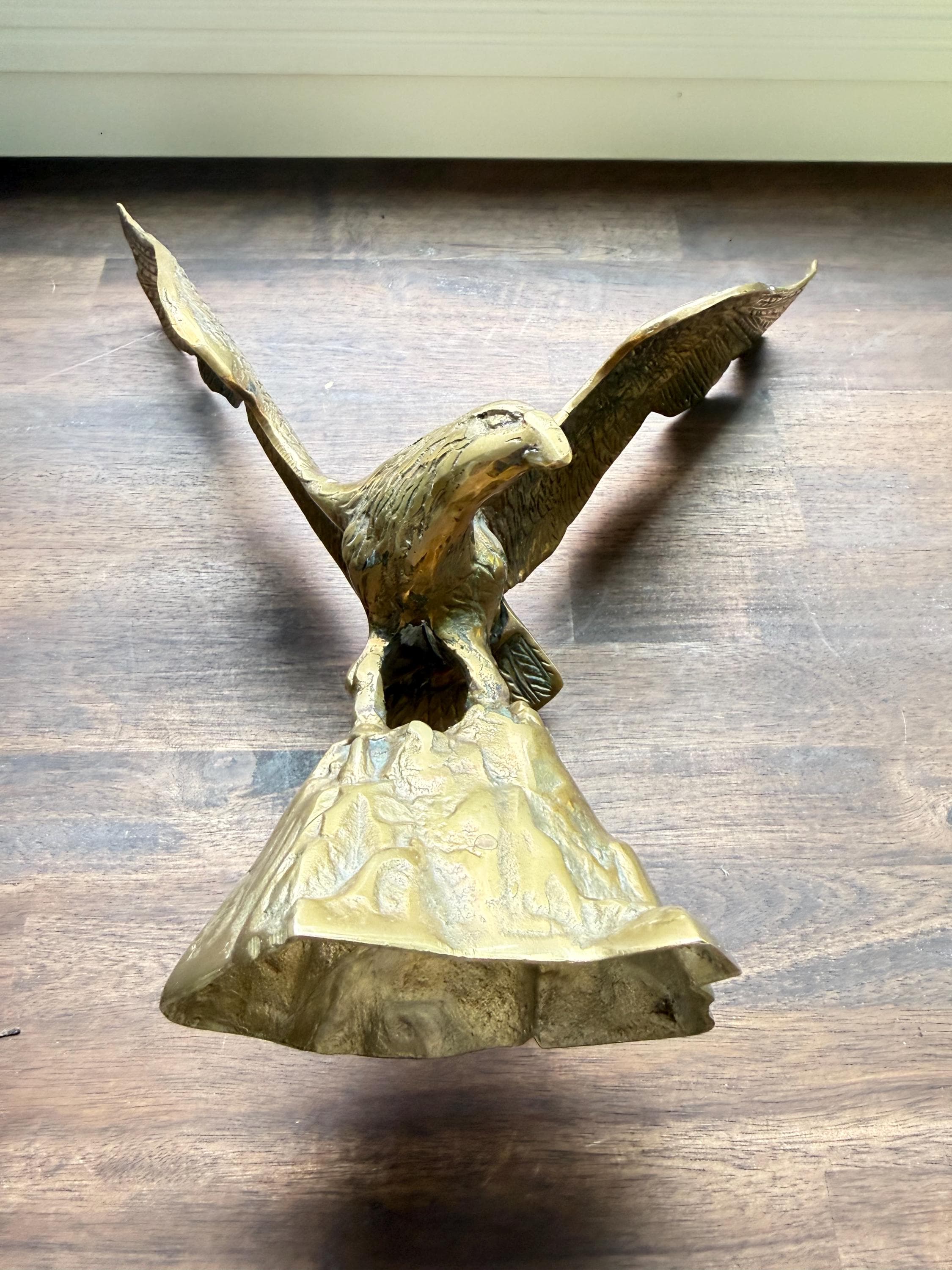 Vintage Brass Eagle Sculpture Perched on Rock Large Mid Century Wildlife Figurine Decor - Thumbnail 11