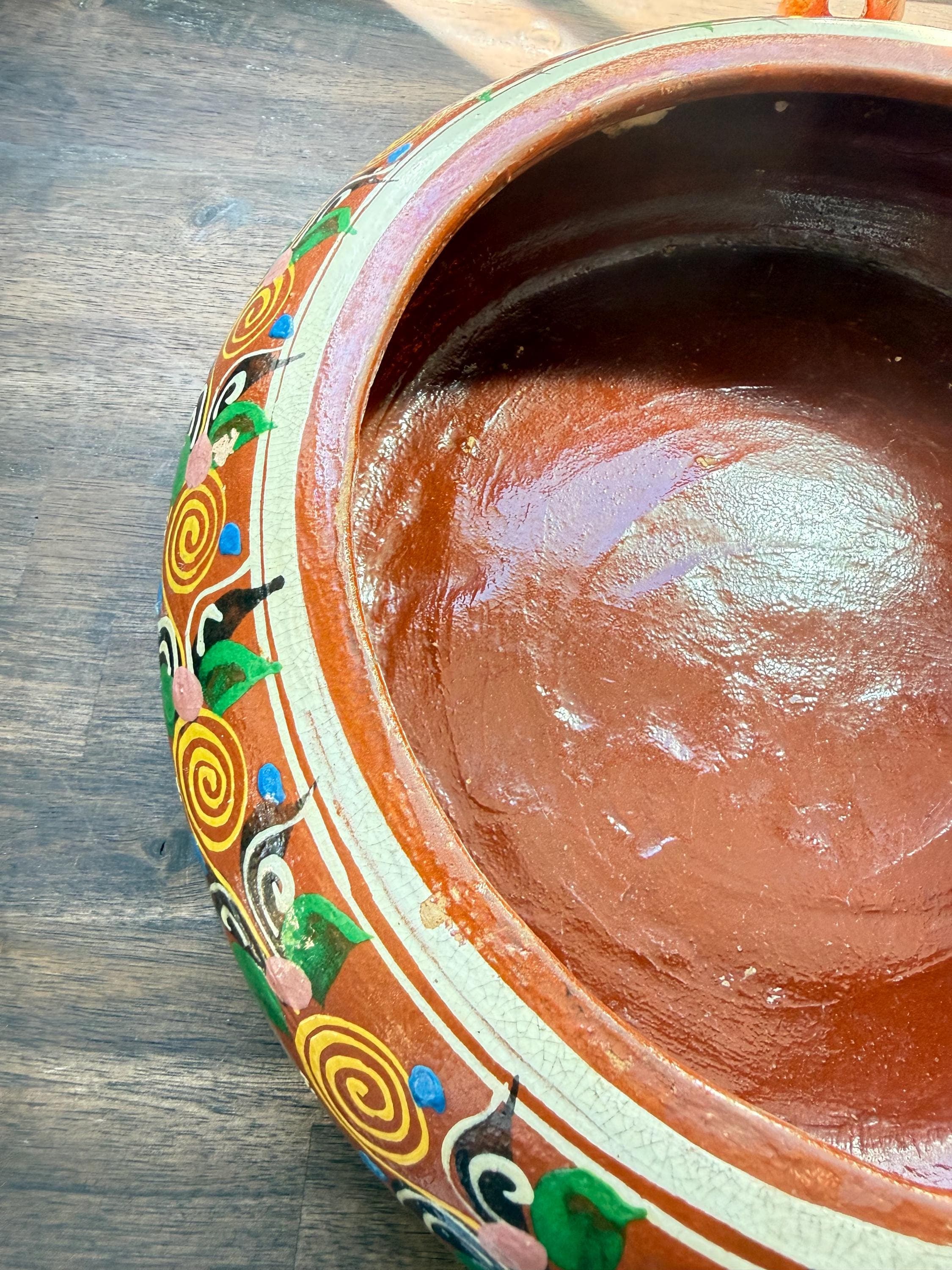 Vintage Tlaquepaque Covered Mexican Bean Pot Red Clay Hand Painted Hacienda Kitchen Decor 1960 - Thumbnail 5