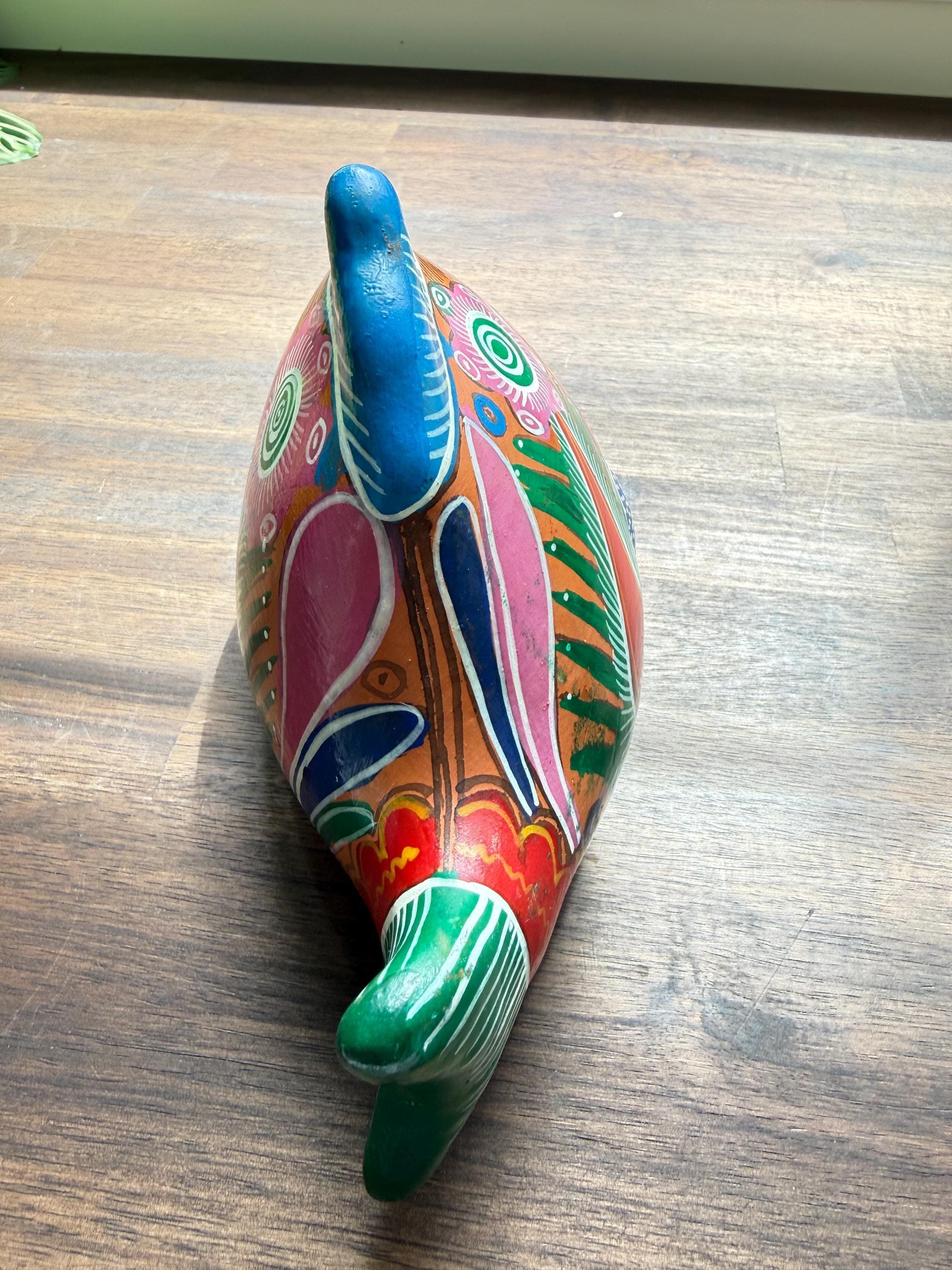 Vintage Mexican Tonala Fish Figurine Hand Painted Terra Cotta Folk Art Colorful Pottery Decor - Thumbnail 4