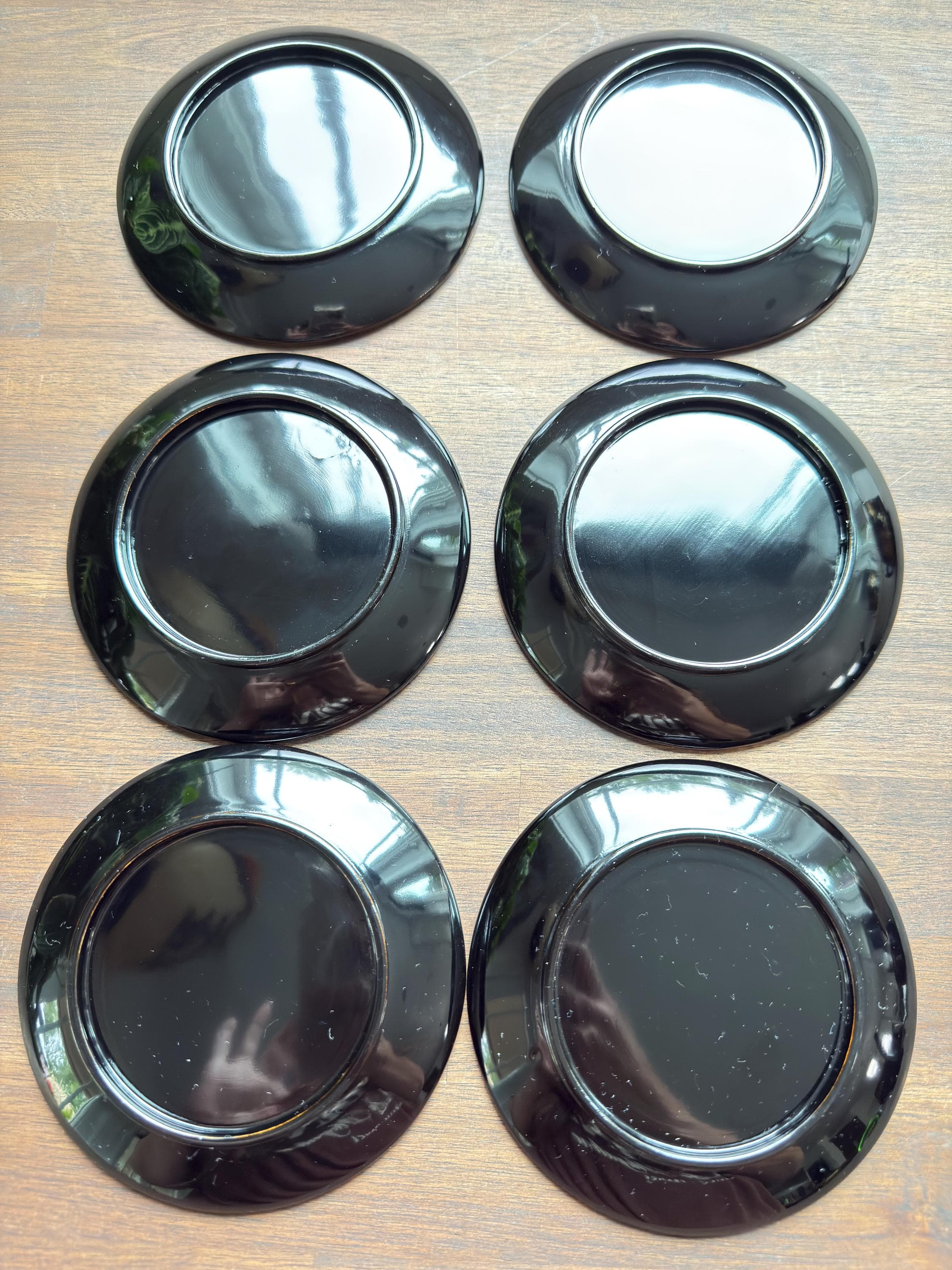 Vintage Japanese Black Lacquer Tea Set – Hand-Painted Gold Gilded Scenic Cups, Saucers, Spoons - Thumbnail 5