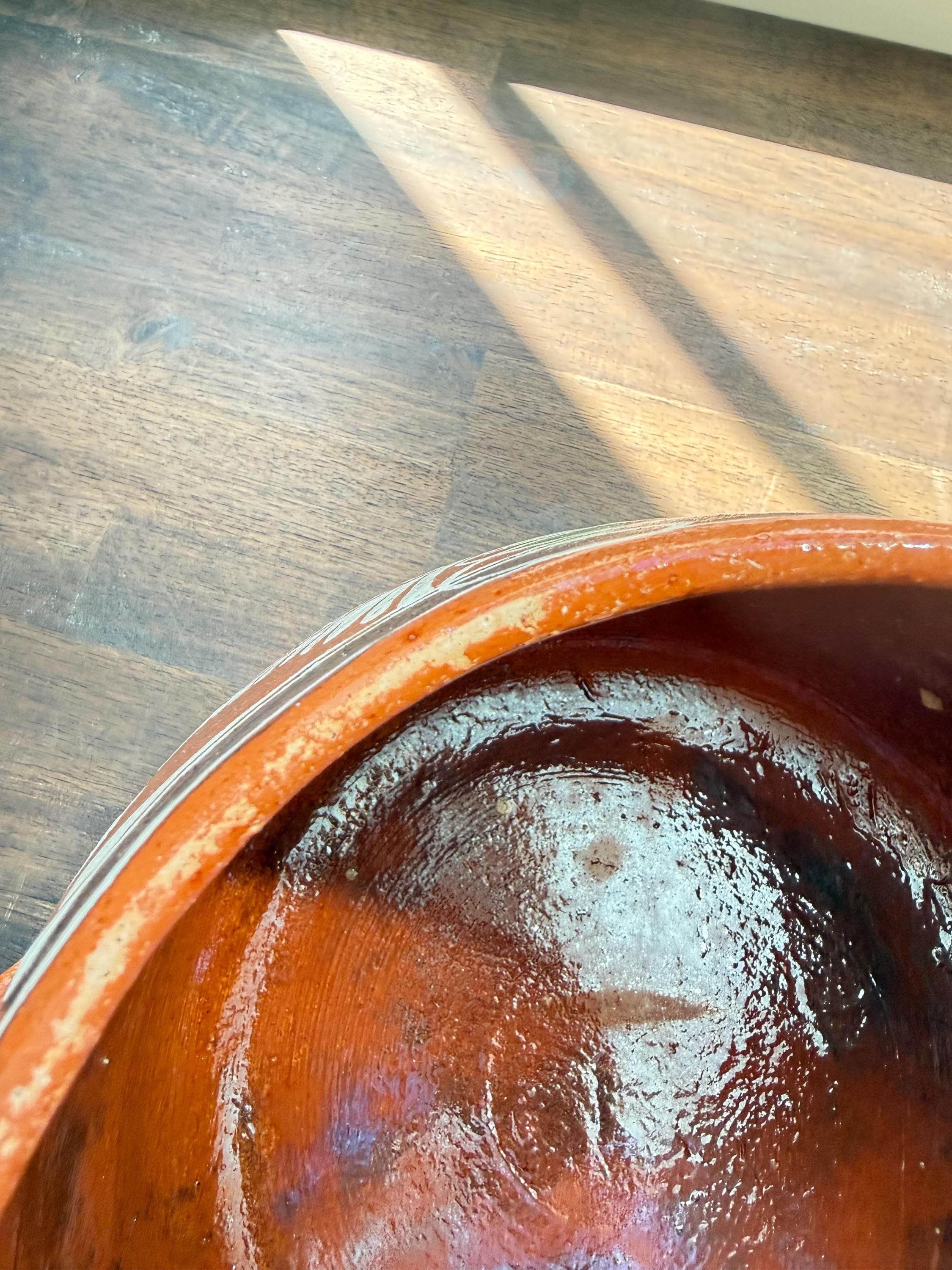 Vintage Tlaquepaque Mexican Bean Pot: Hand-Painted Red Clay Hacienda Kitchen Decor - Thumbnail 11