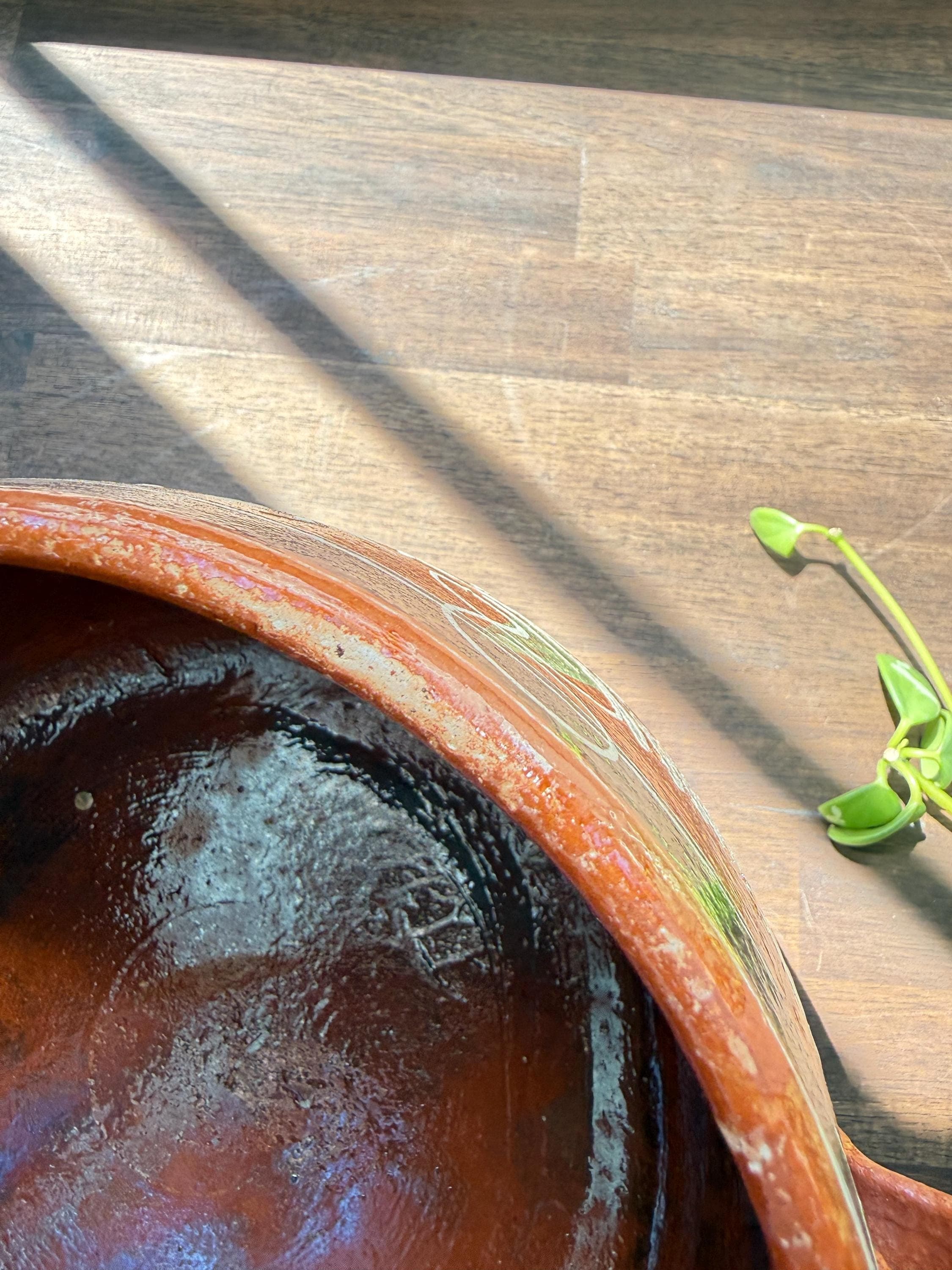 Vintage Tlaquepaque Mexican Bean Pot: Hand-Painted Red Clay Hacienda Kitchen Decor - Thumbnail 12