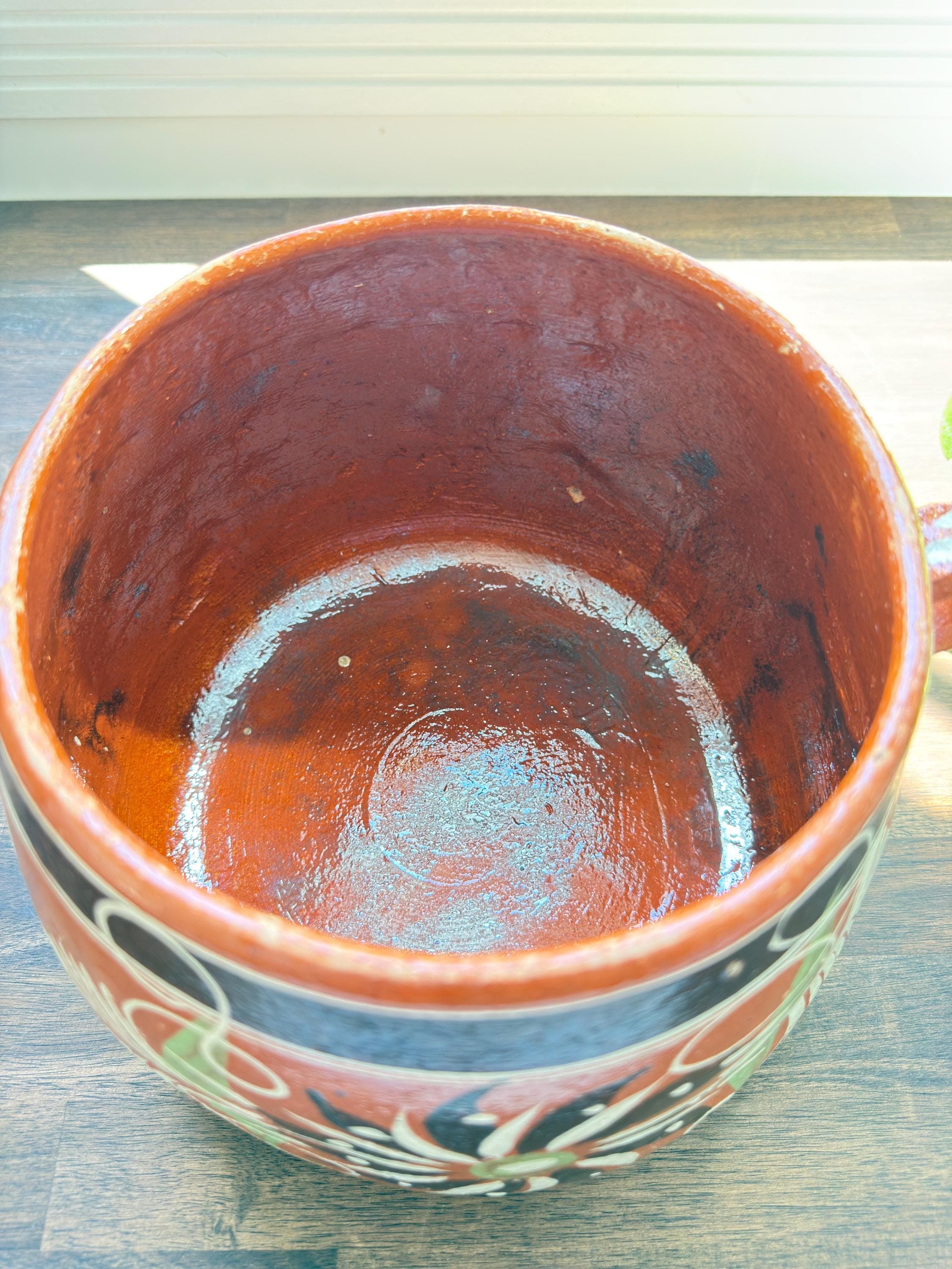 Vintage Tlaquepaque Mexican Bean Pot: Hand-Painted Red Clay Hacienda Kitchen Decor - Thumbnail 10