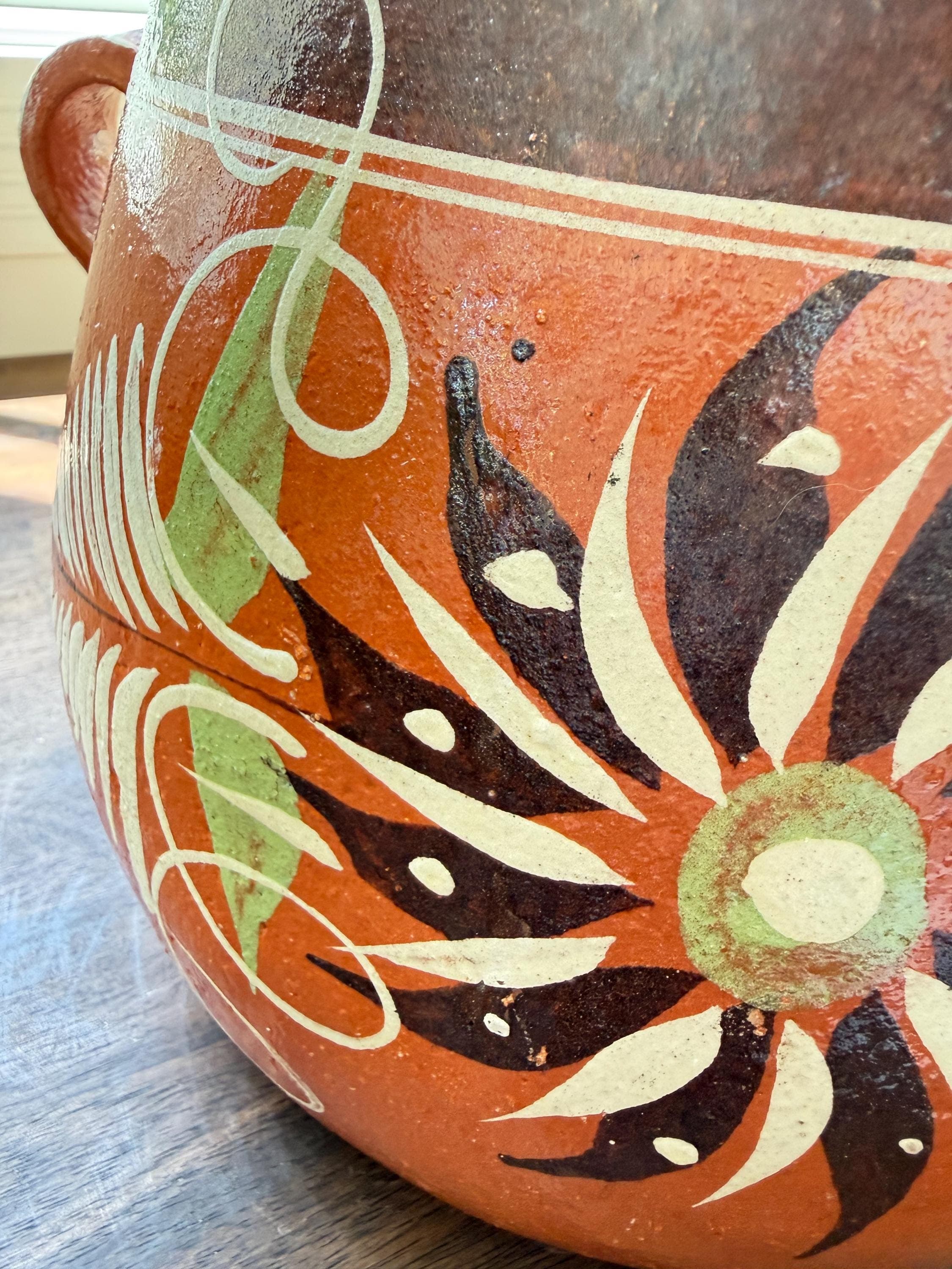 Vintage Tlaquepaque Mexican Bean Pot: Hand-Painted Red Clay Hacienda Kitchen Decor - Thumbnail 6