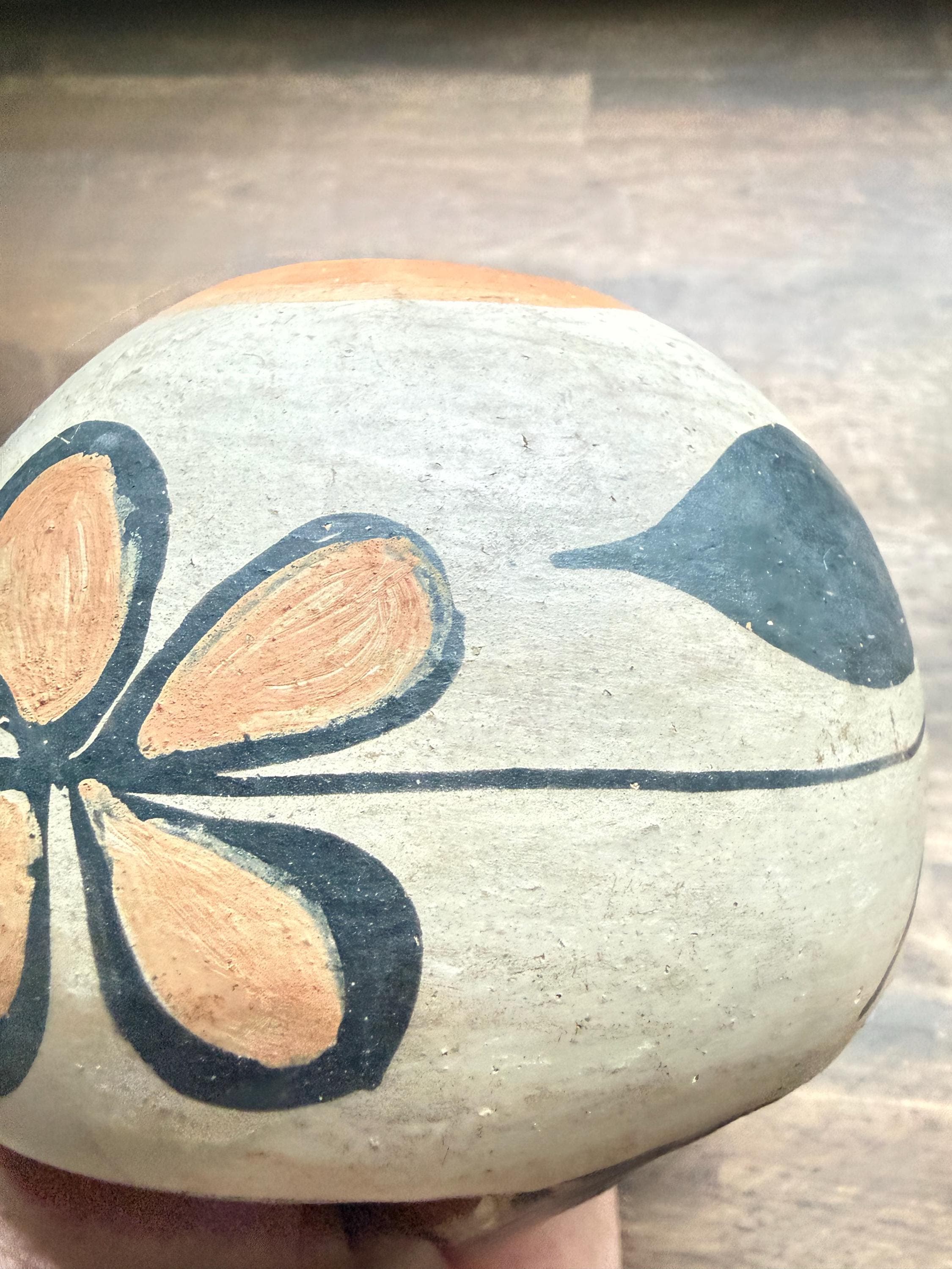 Vintage Santo Domingo Kewa Pueblo Pottery Basket Bowl – Hand-Painted Southwestern Clay Vessel - Thumbnail 15