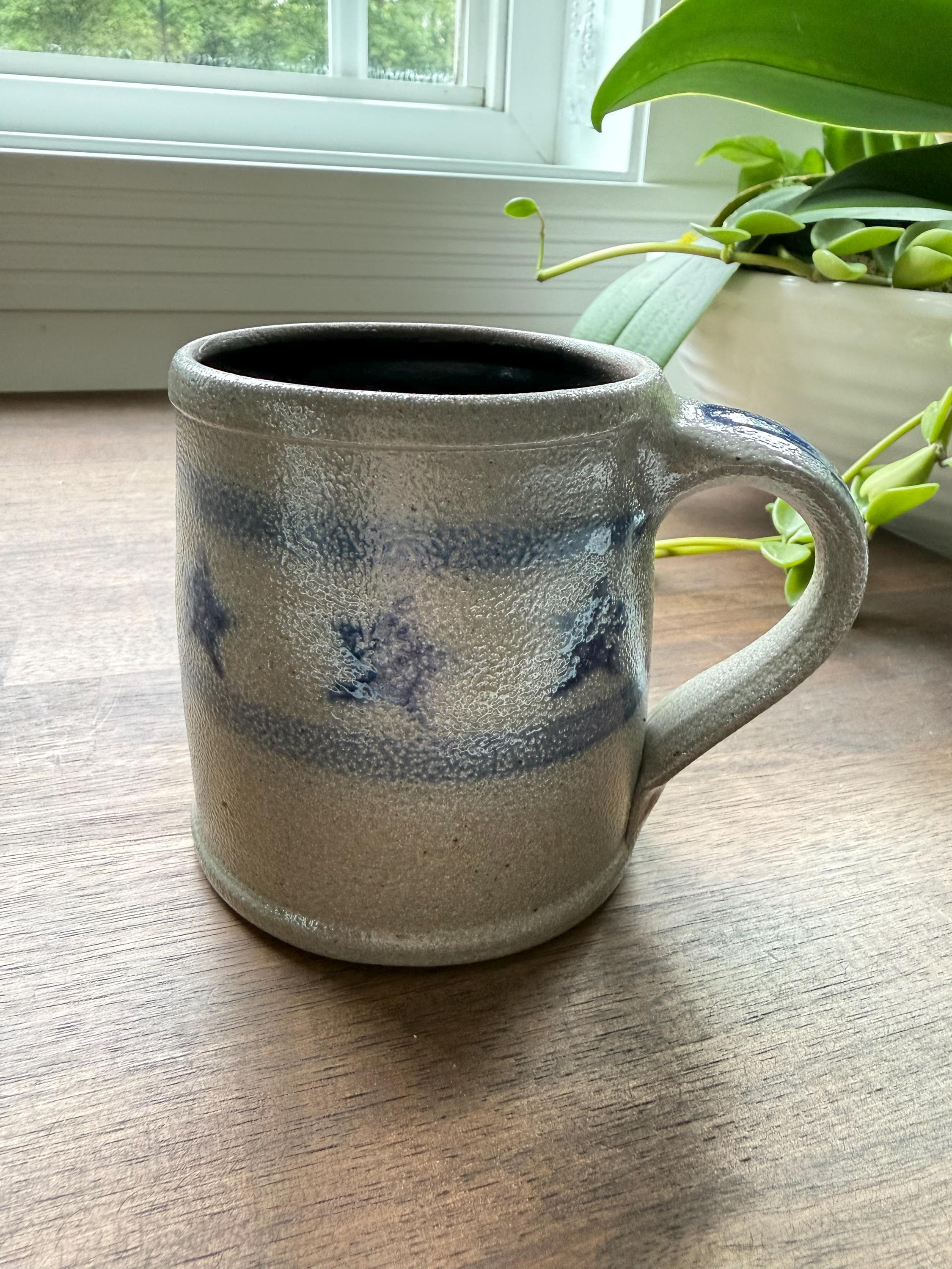 Vintage Rowe Pottery Works Salt Glazed Stoneware Mug Cobalt Blue Stars American Primitive 1994 - Thumbnail 4