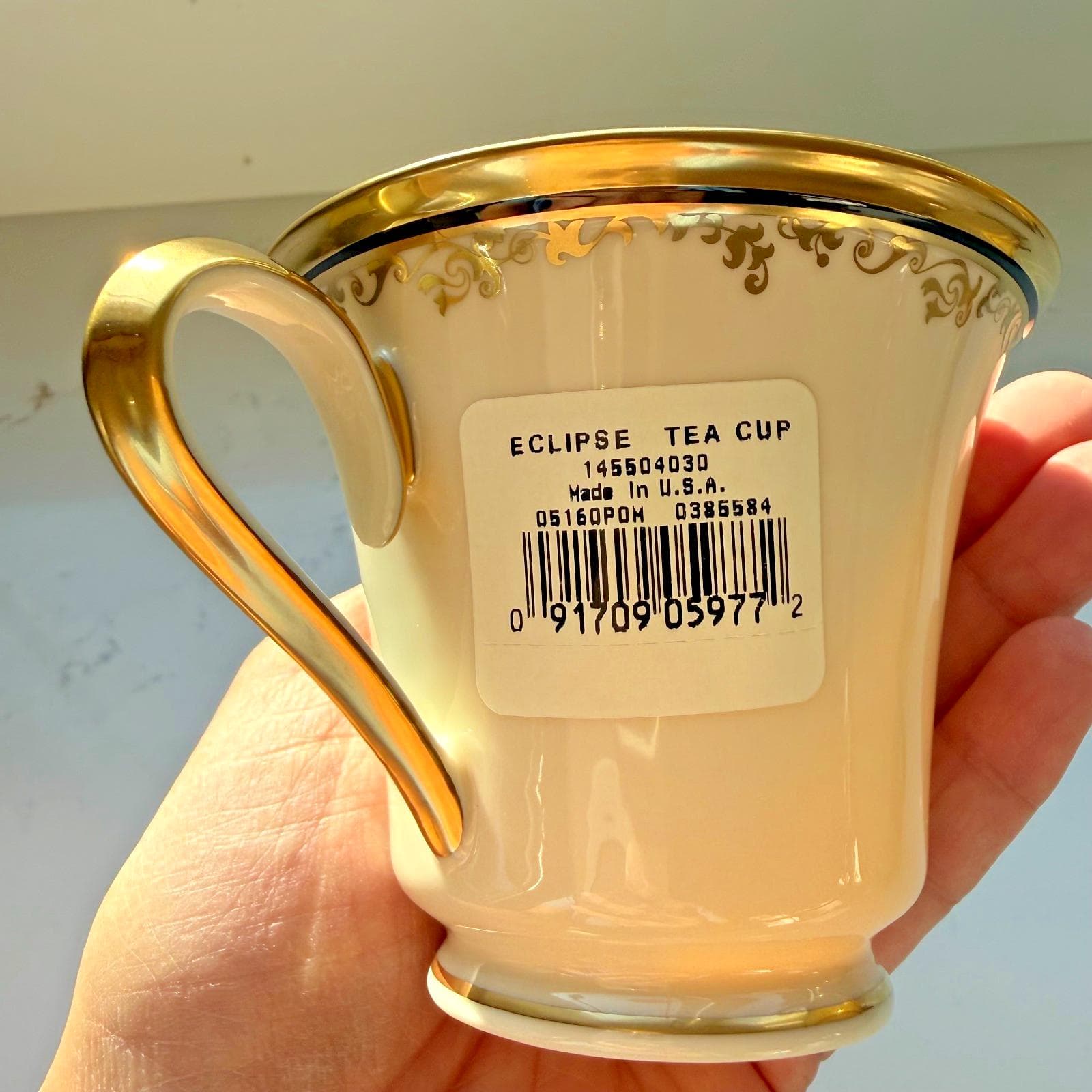 Lenox Eclipse 5-Piece China Set – Ivory Gold Scroll, Black Trim, NOS (Original Box) - Thumbnail 11