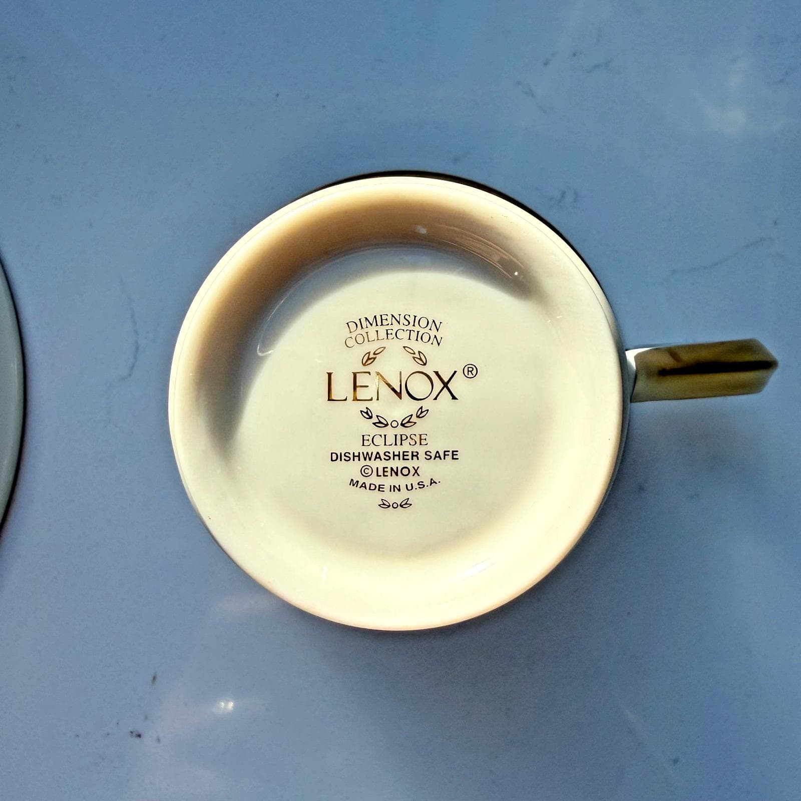 Lenox Eclipse 5-Piece China Set – Ivory Gold Scroll, Black Trim, NOS (Original Box) - Thumbnail 12