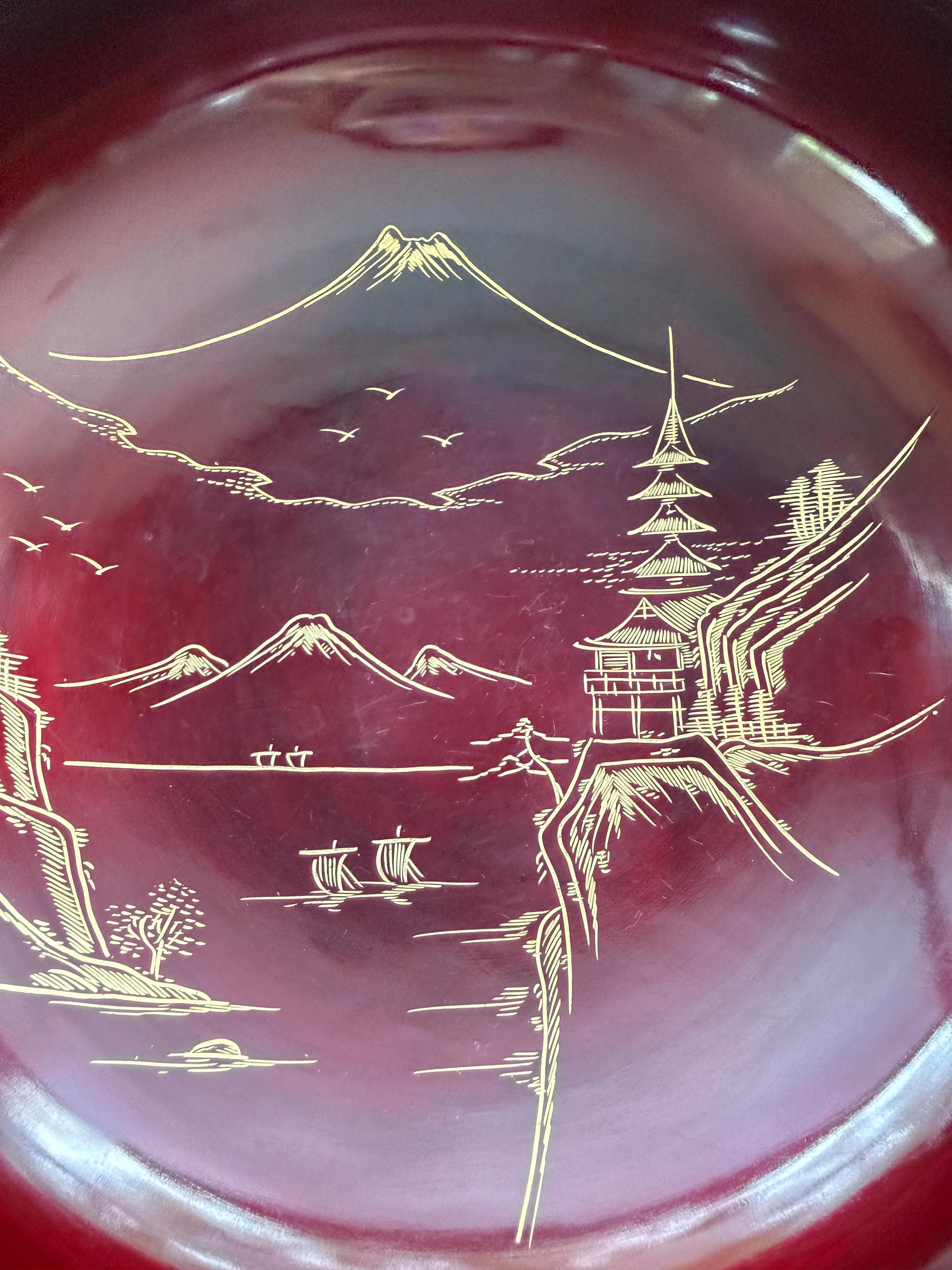 Vintage Japanese Red Lacquerware Salad Bowl Set Mt Fuji Gold Hand Painted 8 Pieces - Thumbnail 3