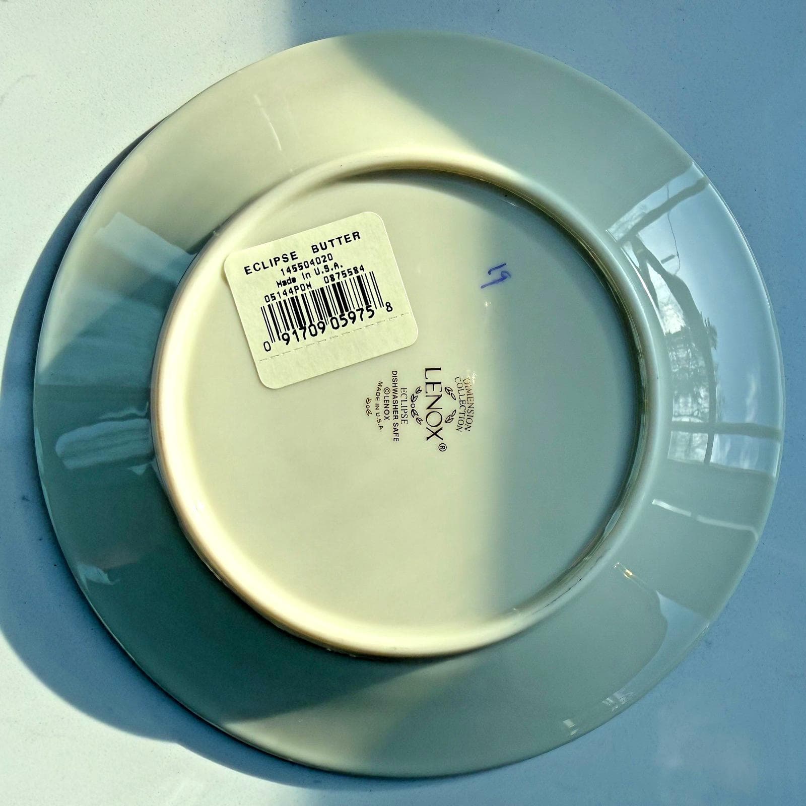 Lenox Eclipse 5-Piece China Set – Ivory Gold Scroll, Black Trim, NOS (Original Box) - Thumbnail 14