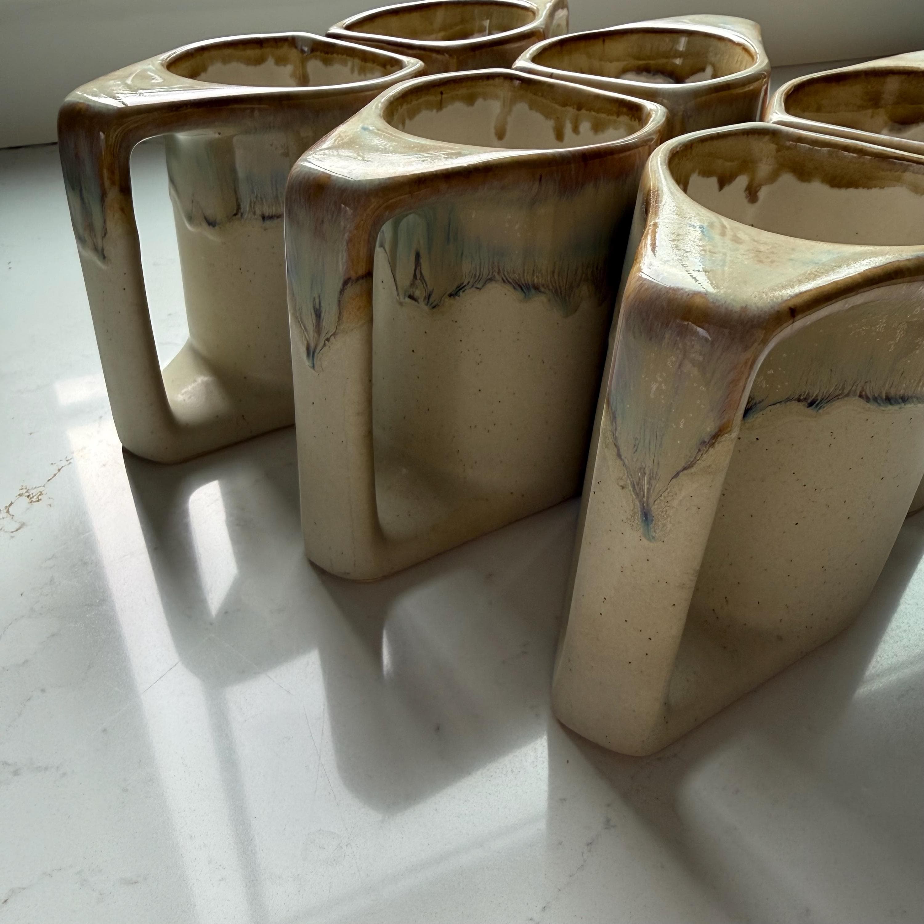Vintage Rodolfo Padilla Signed Stacking 6 Mug Set Ceramic Stoneware and Wood Stand - Thumbnail 7