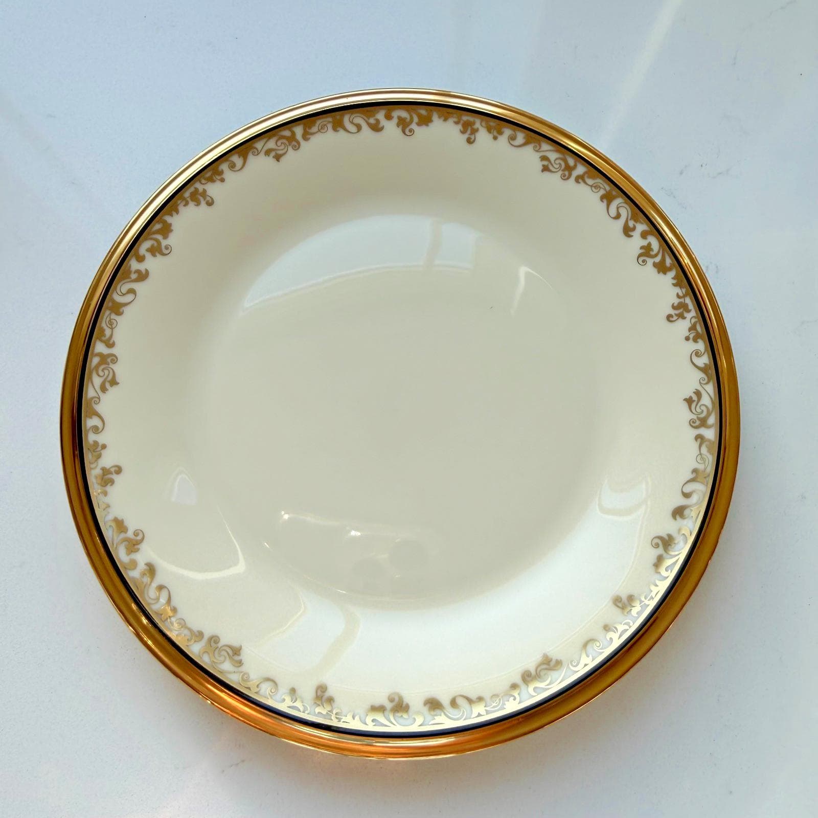 Lenox Eclipse 5-Piece China Set – Ivory Gold Scroll, Black Trim, NOS (Original Box) - Thumbnail 13