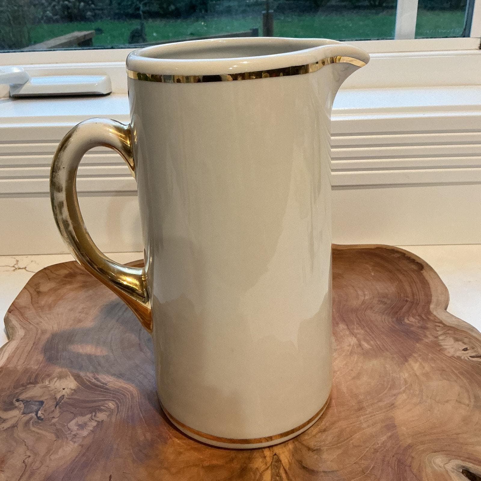West Point Ceramic Pitcher, USMA Crest, Gold Trim Patriotic Decor - Thumbnail 10