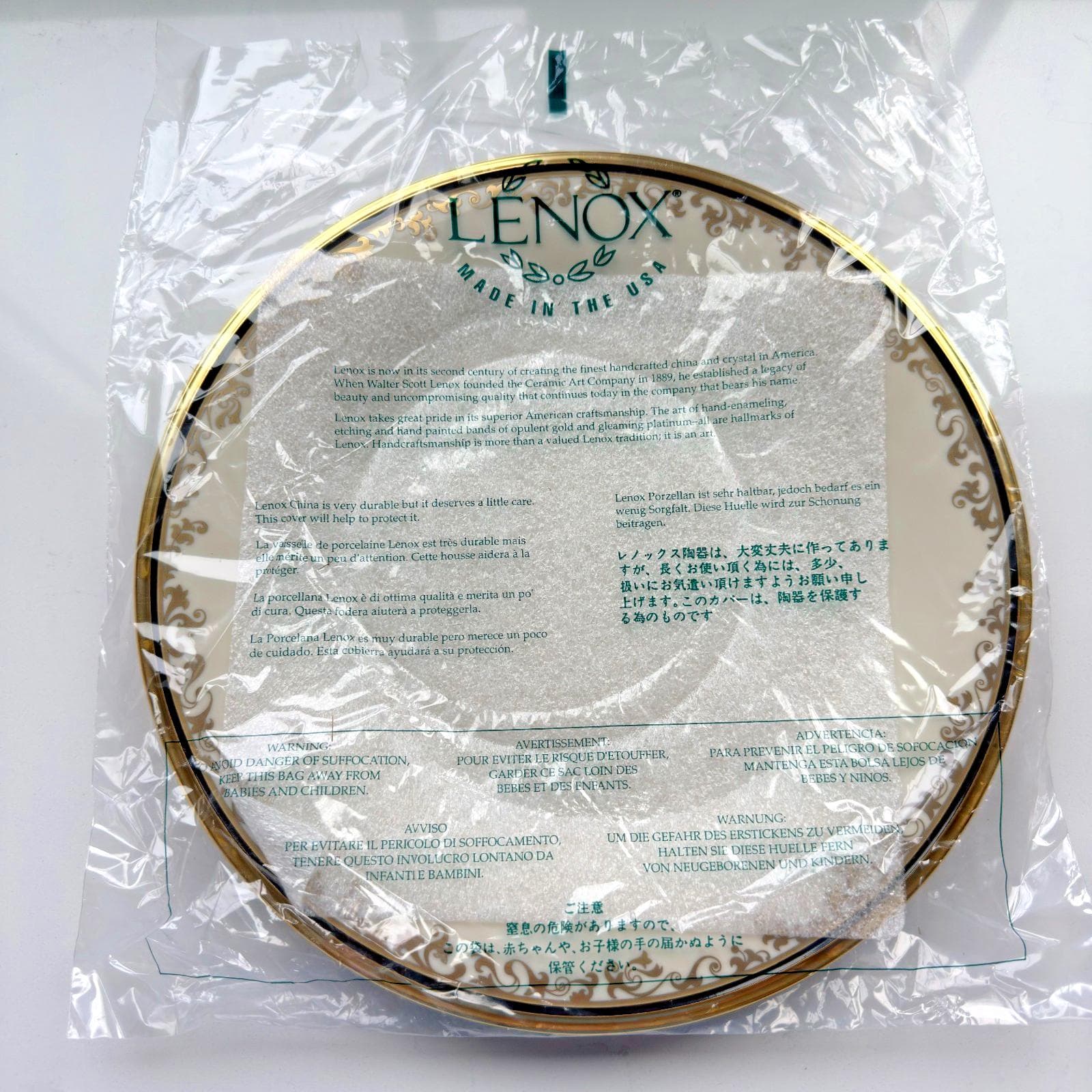 Lenox Eclipse 5-Piece China Set – Ivory Gold Scroll, Black Trim, NOS (Original Box) - Thumbnail 4