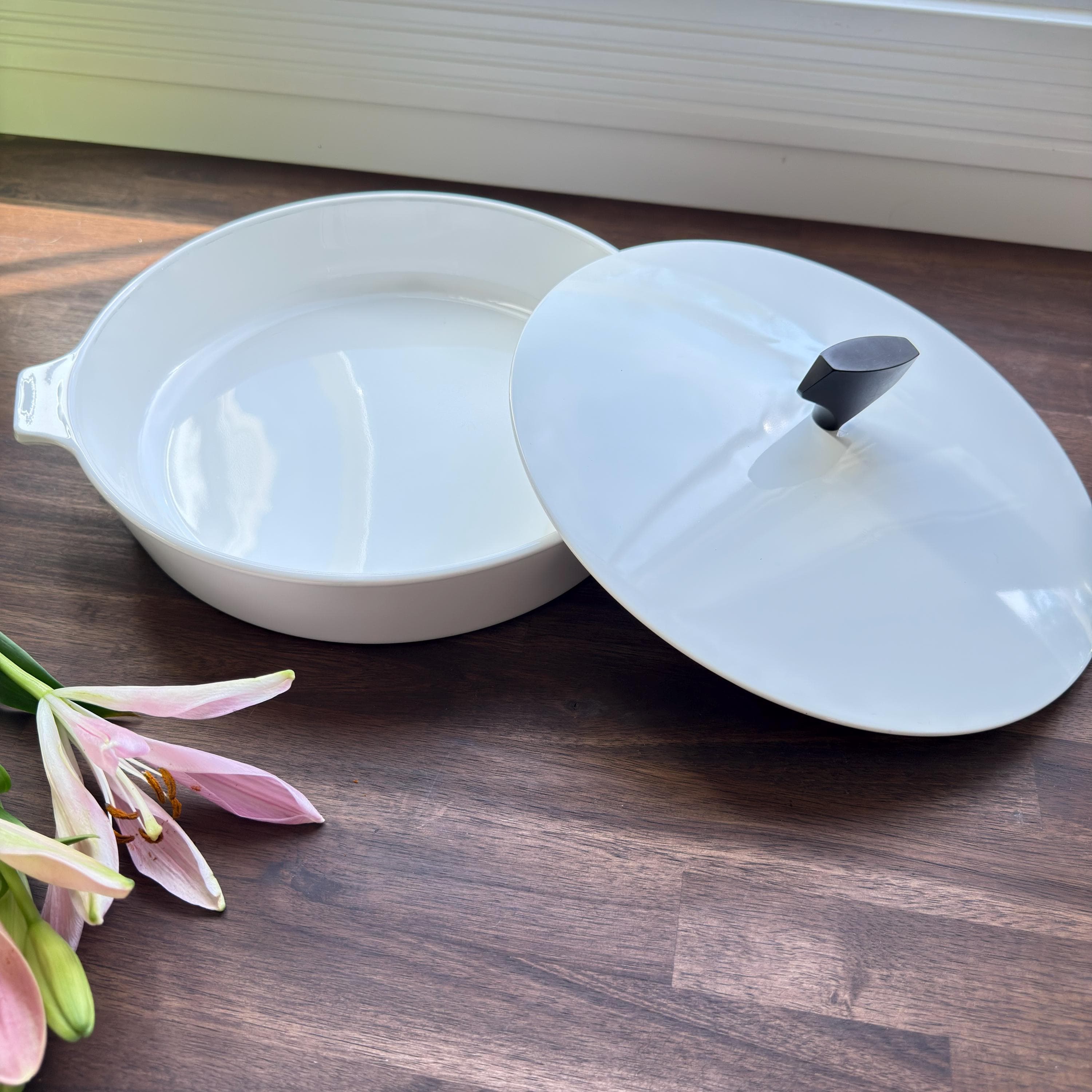Vintage Corning Ware Buffet Server B-10 Casserole Dish With Lid Pyroceram Mid Century Modern - Thumbnail 2