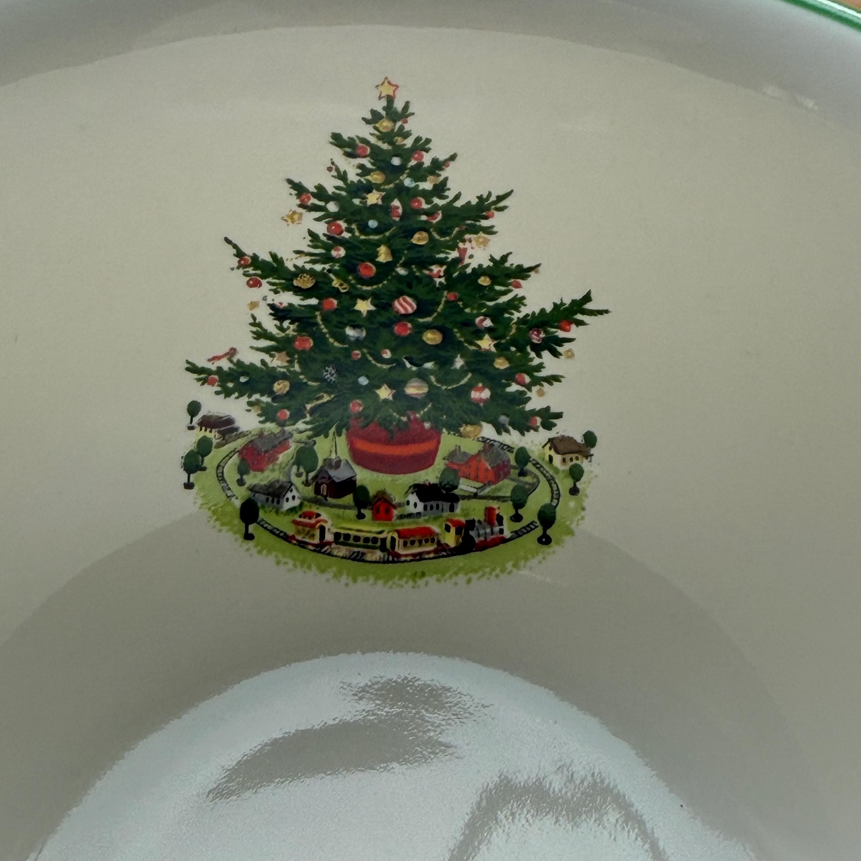 Pfaltzgraff Christmas Heritage Cup & Saucer | Rare Castle USA Made | Vintage Holiday Stoneware - Thumbnail 12