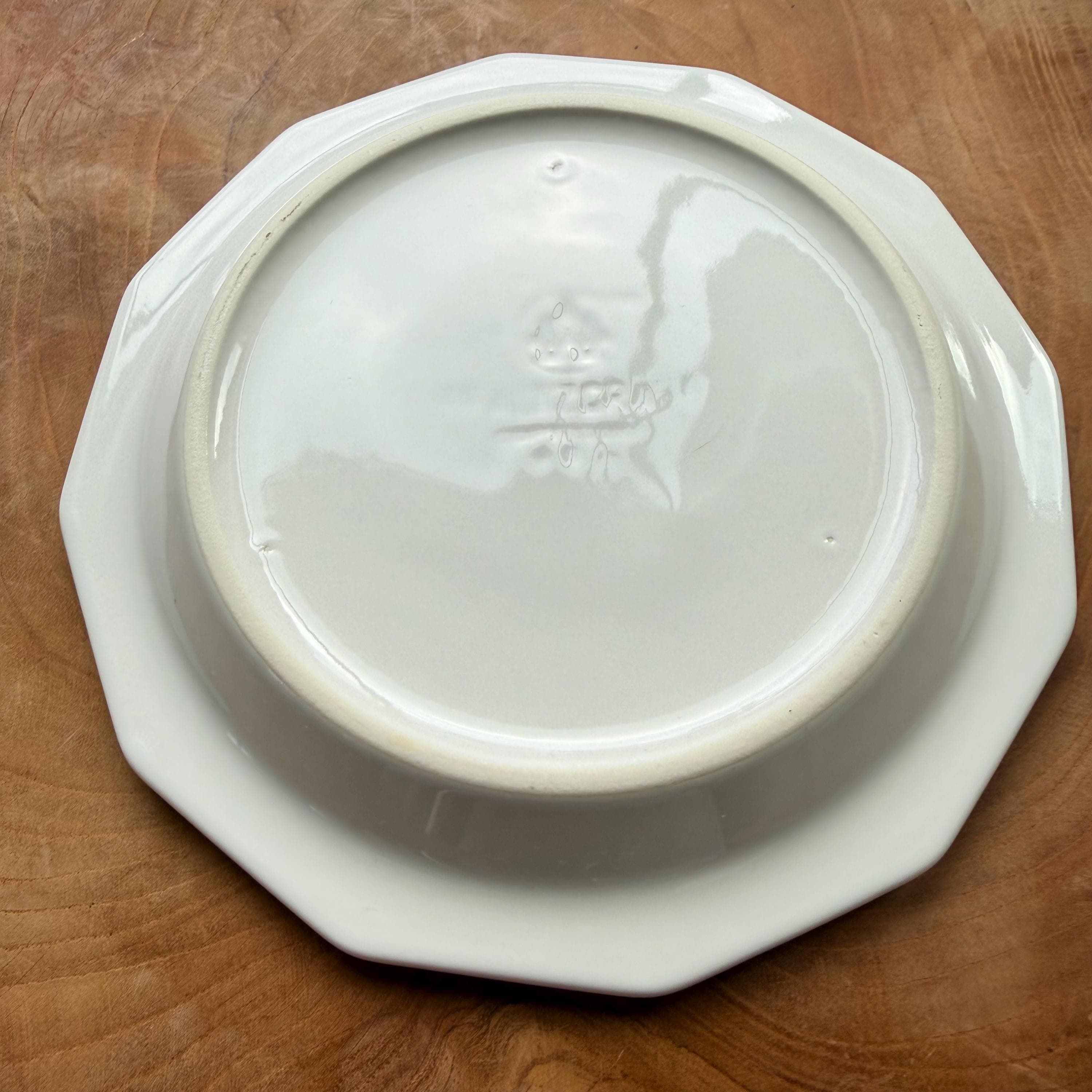Pfaltzgraff Christmas Heritage Cup & Saucer | Rare Castle USA Made | Vintage Holiday Stoneware - Thumbnail 6