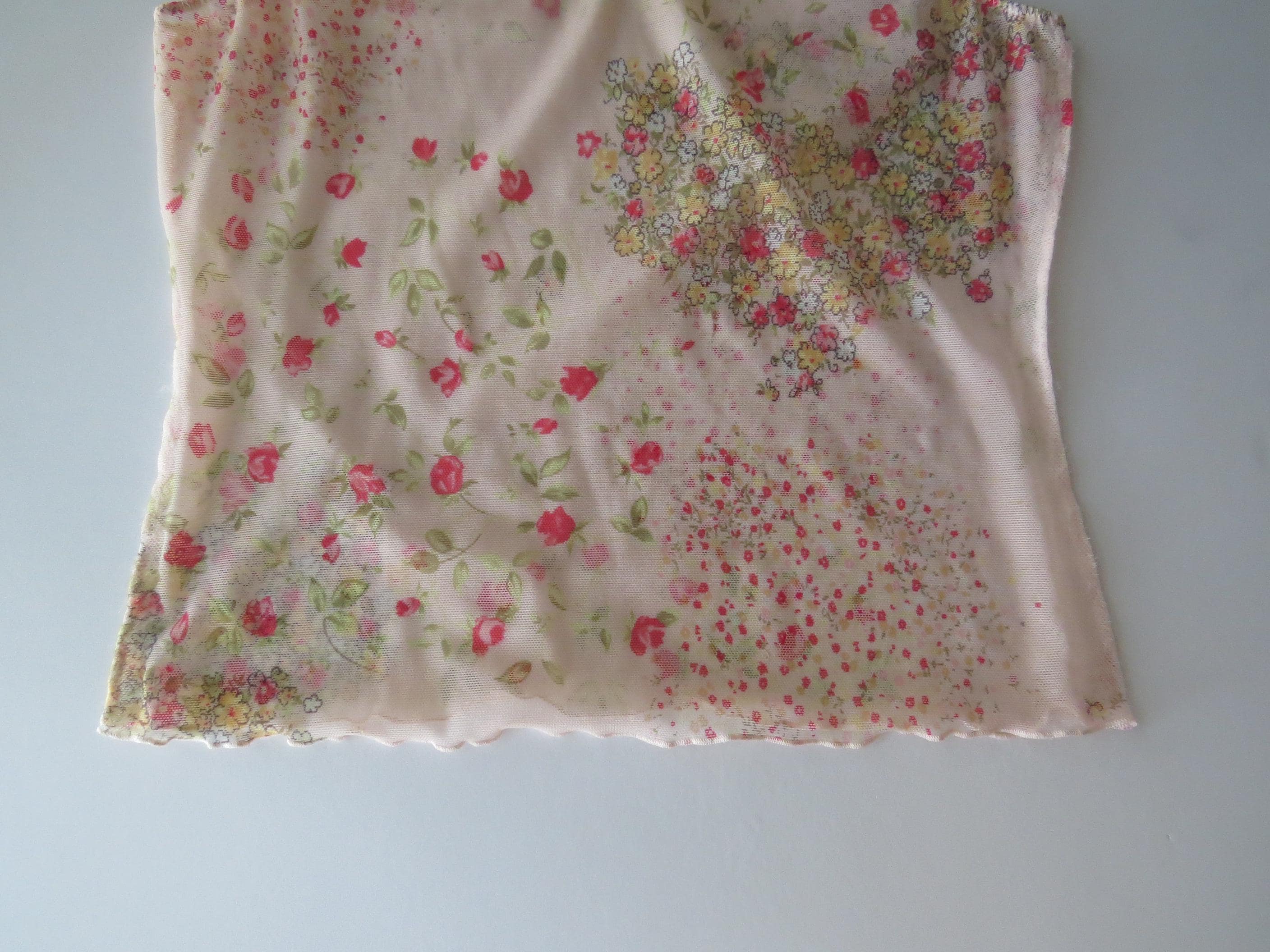 Vintage Italian Sheer Pink Floral Mesh Tank Top, Vintage Intimissimi Ditsy Rose Print Camisole - Thumbnail 2