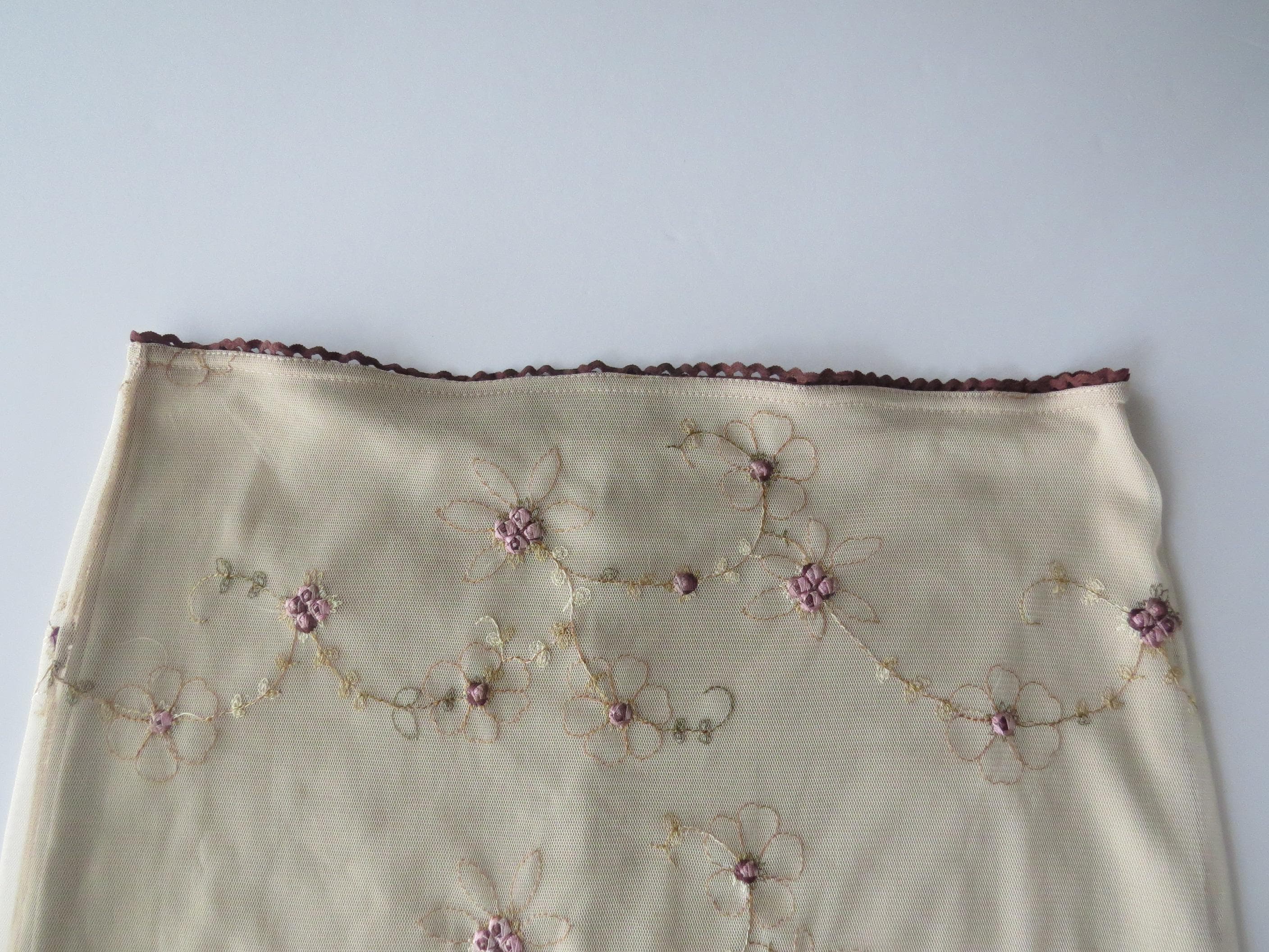 Vintage Italian Embroidered Floral Mesh Tan Skirt, Made in Italy, Njama Woman - Thumbnail 7