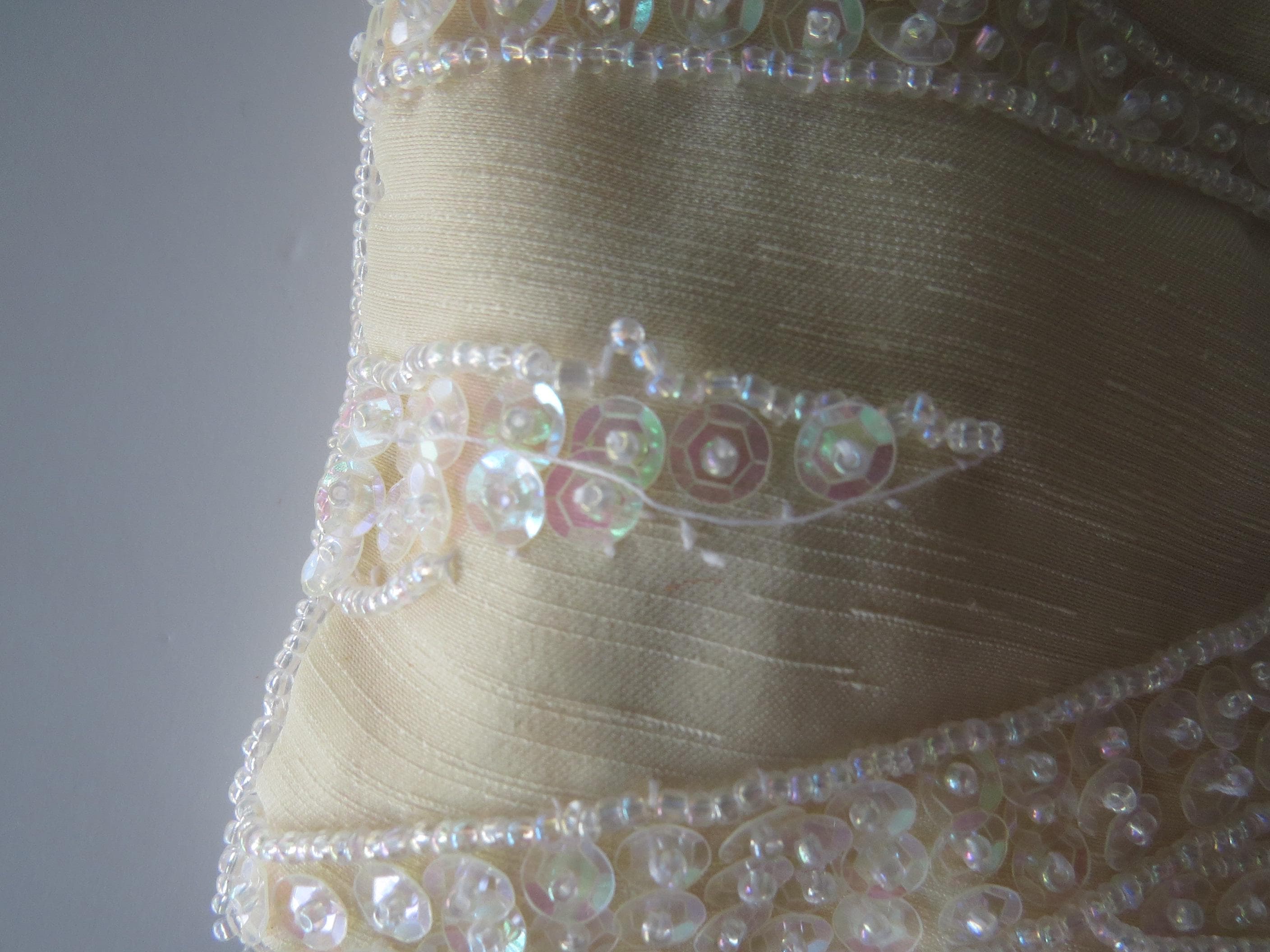 Vintage Beaded Evening Bag, Ivory Sequinsed Handbag, Antonello Serio Purse, Iridescent Beadwork Bridal Clutch - Thumbnail 5