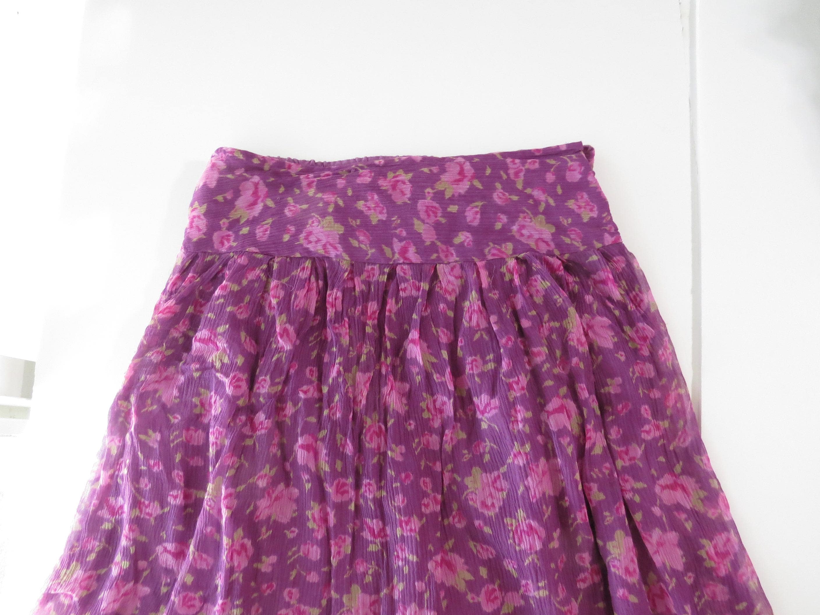 Blunauta Silk Mini Skirt, Floral Print, Italian Designer, Made in Italy - Thumbnail 8