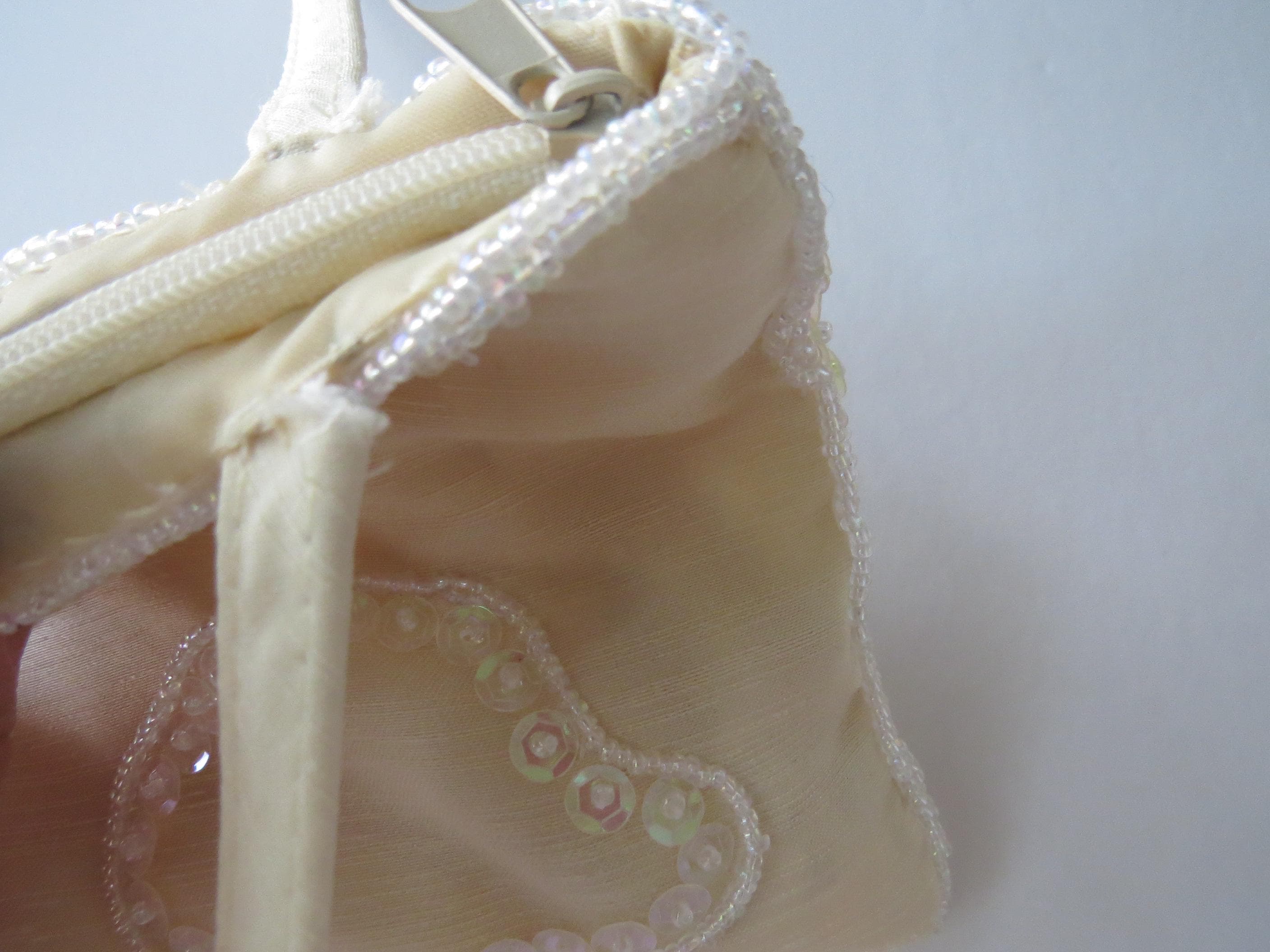 Vintage Beaded Evening Bag, Ivory Sequinsed Handbag, Antonello Serio Purse, Iridescent Beadwork Bridal Clutch - Thumbnail 9