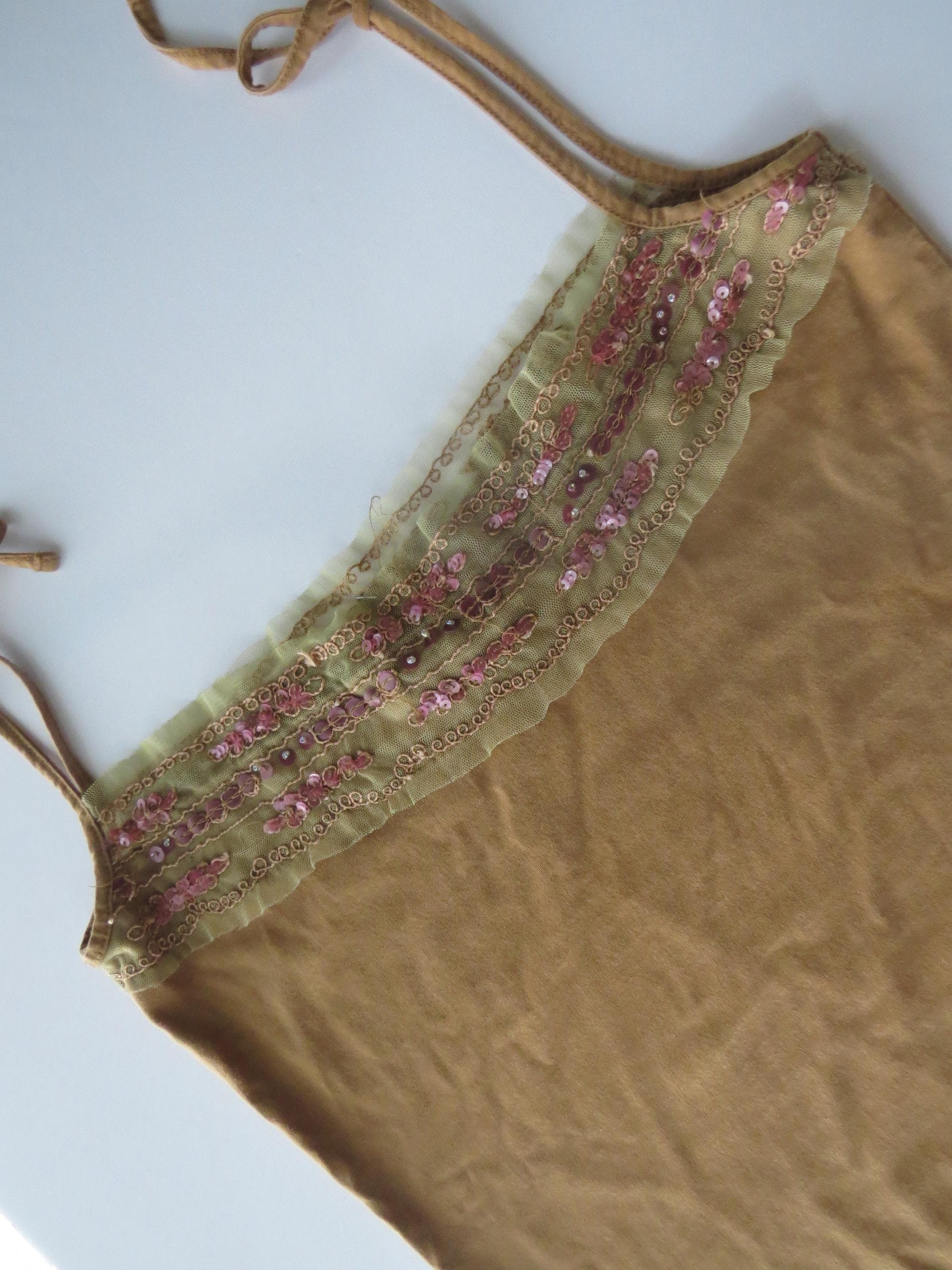 Vintage Italian Gold Sequin Cami, Bronze Tie Strap Tank Top, Sequin Embroidered Trim, 2000s - Thumbnail 4