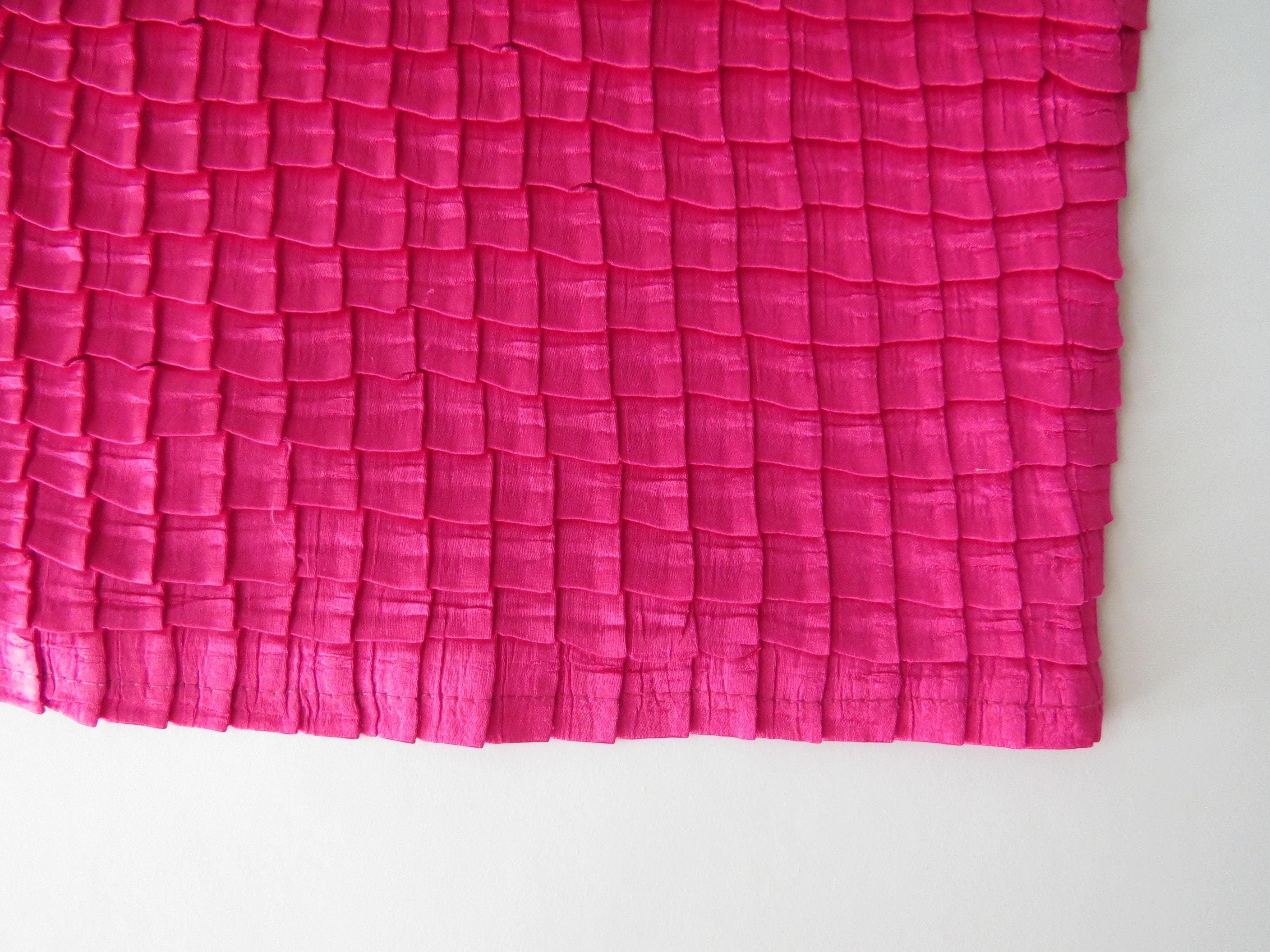 Rare Vintage 90s Roccobarocco Pink Ruched 3D Grid Top, 90s Italian, Made in Italy - Thumbnail 6