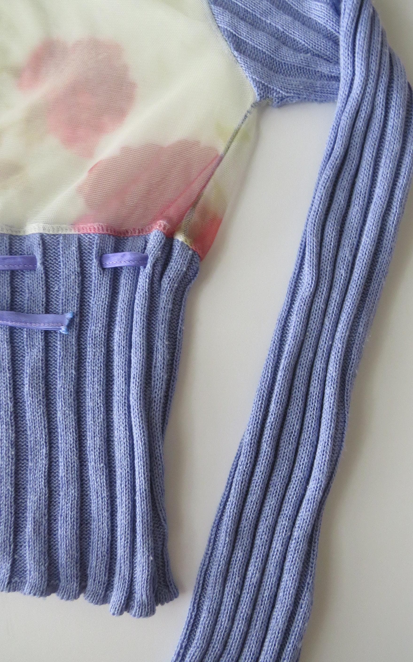 Vintage Italian Lilac Knit Top, Floral Mesh Long Sleeve Panel, Made in Italy 90s - Thumbnail 4