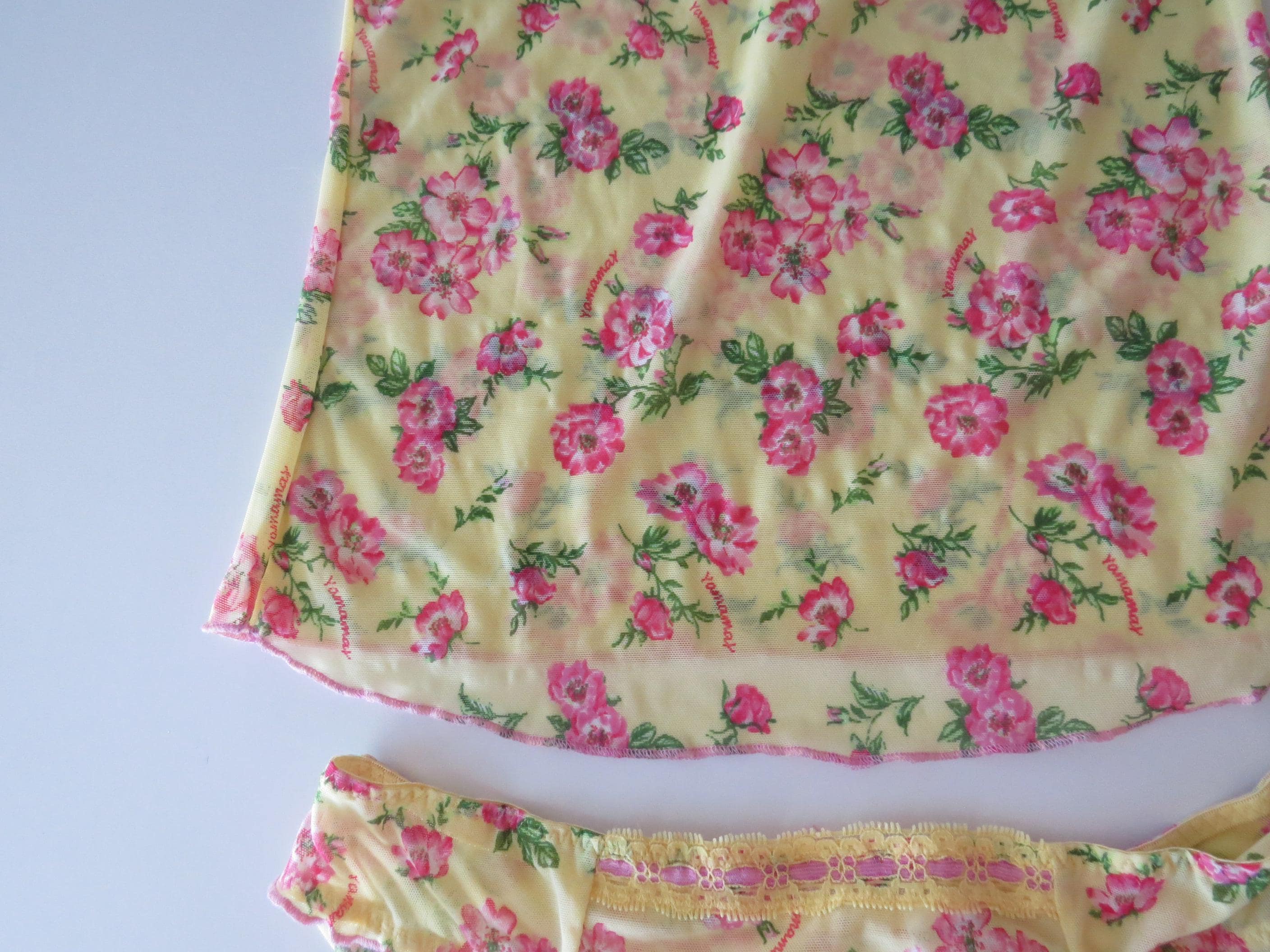 Vintage Italian Yamamay Floral Mesh Camisole and Panty Set Yellow Pink Rose 90s - Thumbnail 5