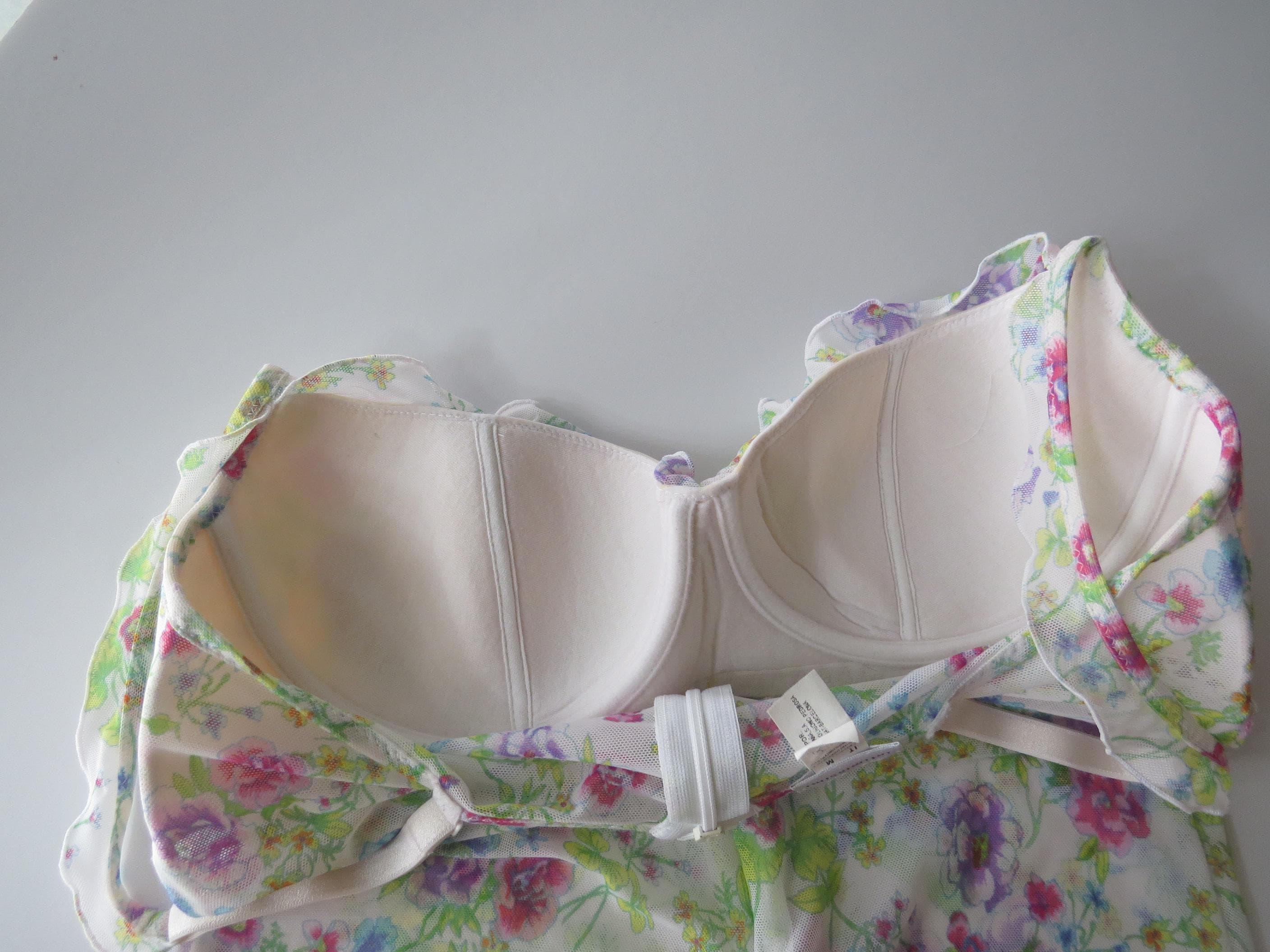 Vintage 00s Italian Intimissimi Wildflower Floral Mesh Bustier, Green and Pink, Bow, Crochet Details - Thumbnail 7