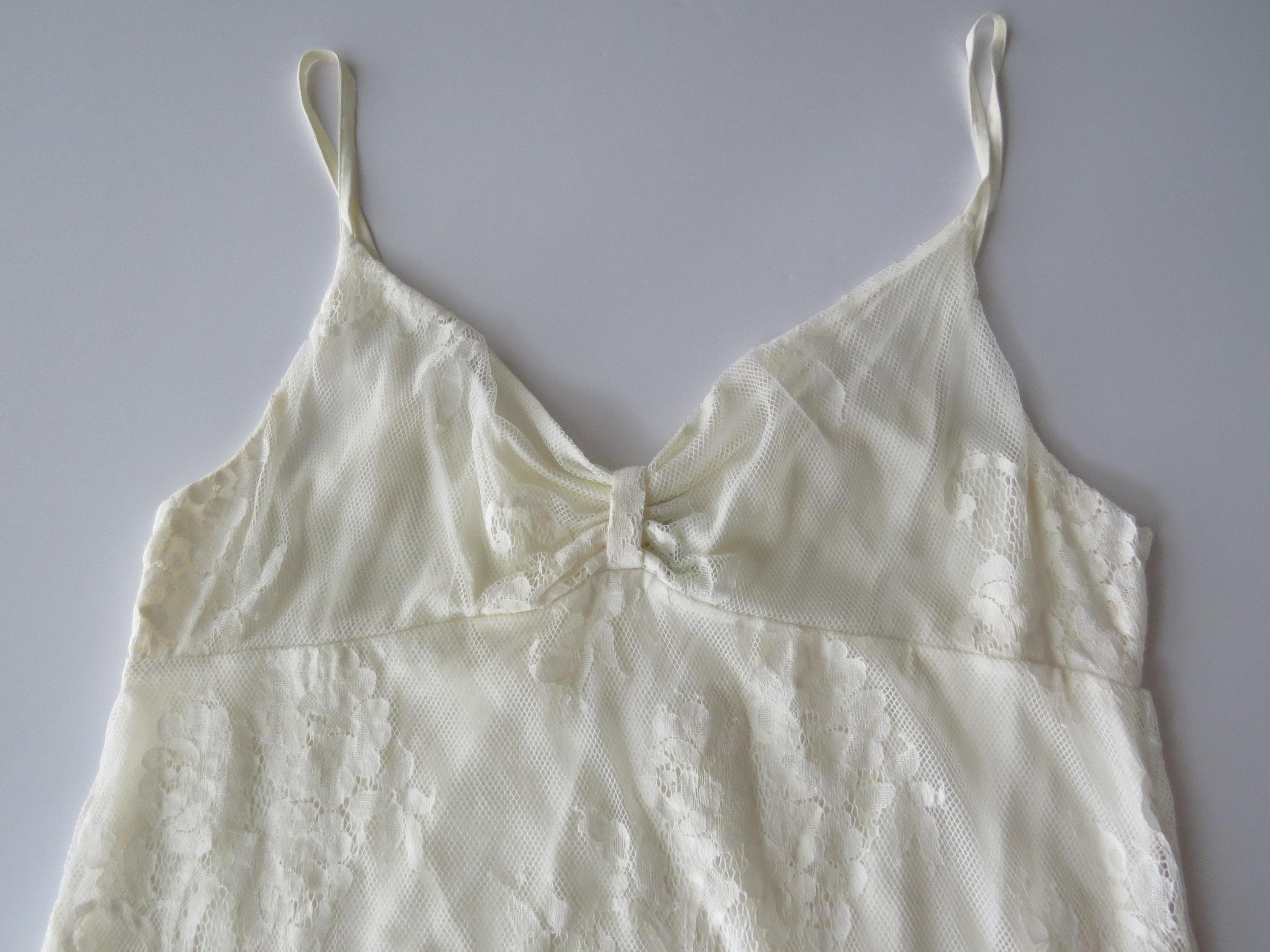 Vintage Italian Cream Lace United Colors of Benetton Camisole, Made in Italy, 2000s