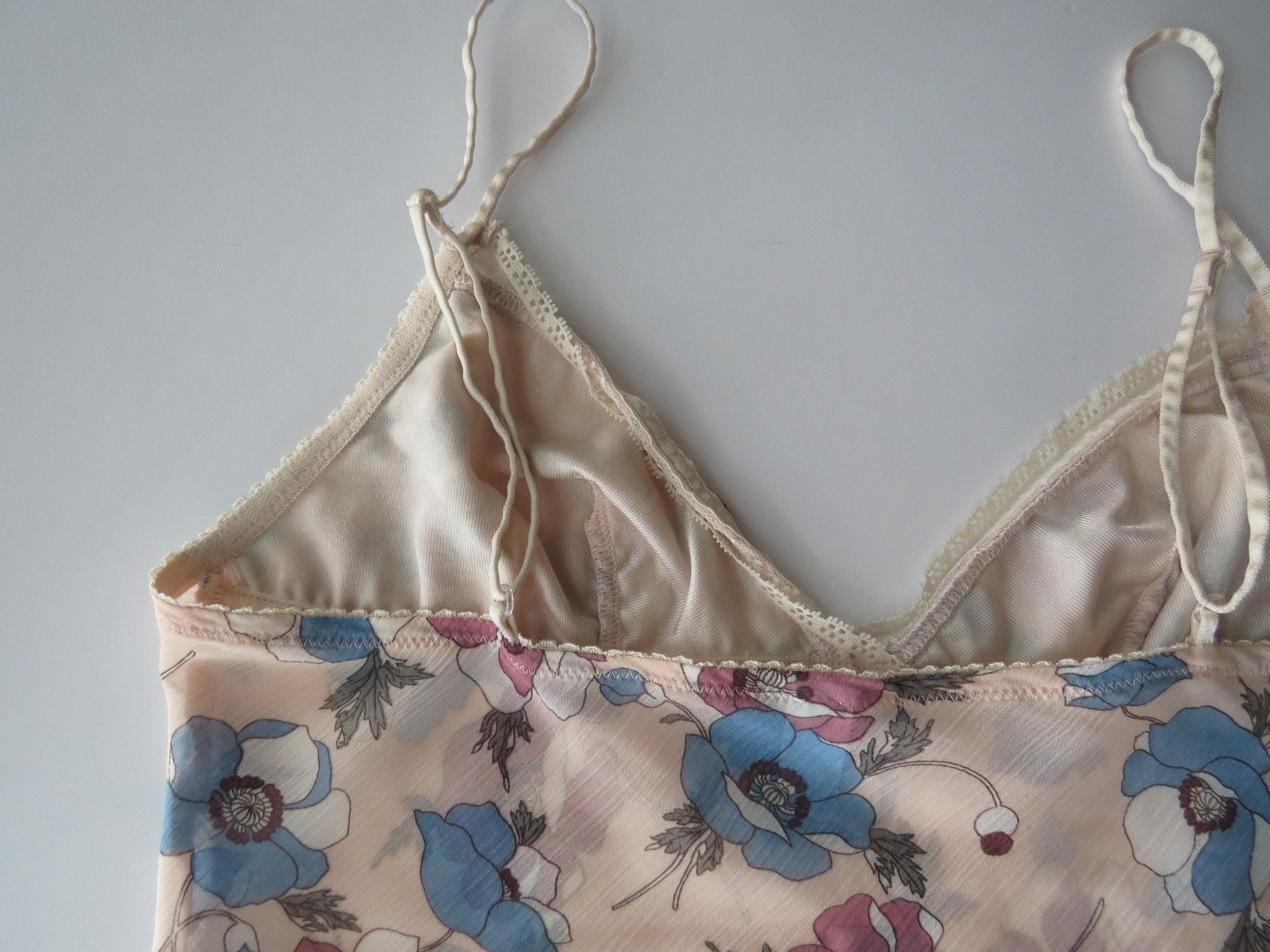 00s Italian Vintage Intimissi Floral Peach Camisole Top Cropped Bias Cut - Thumbnail 9