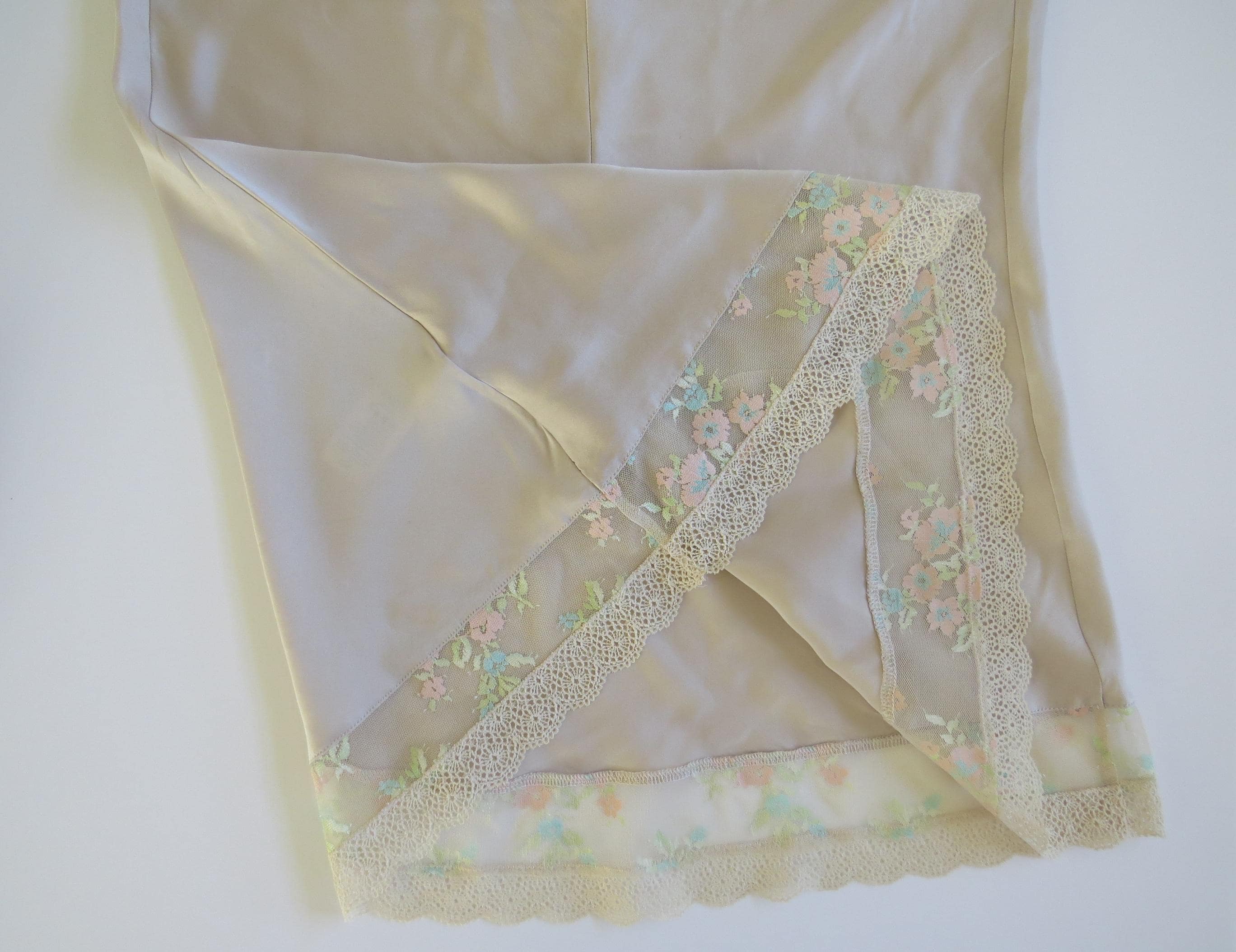 90s Vintage Italian 100% Silk Chemise/Slip Dress Bias Cut Champagne Muted Pink Intimissimi - Made in Italy - Thumbnail 9