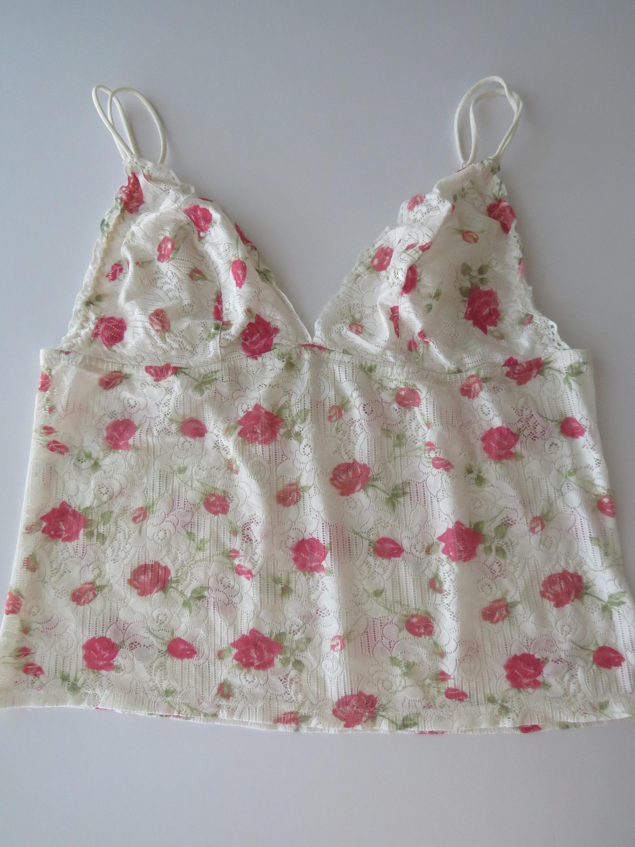 Vintage Italian Intimissimi Rosebud Floral Lace/Mesh Camisole Top 2000s, late 90s