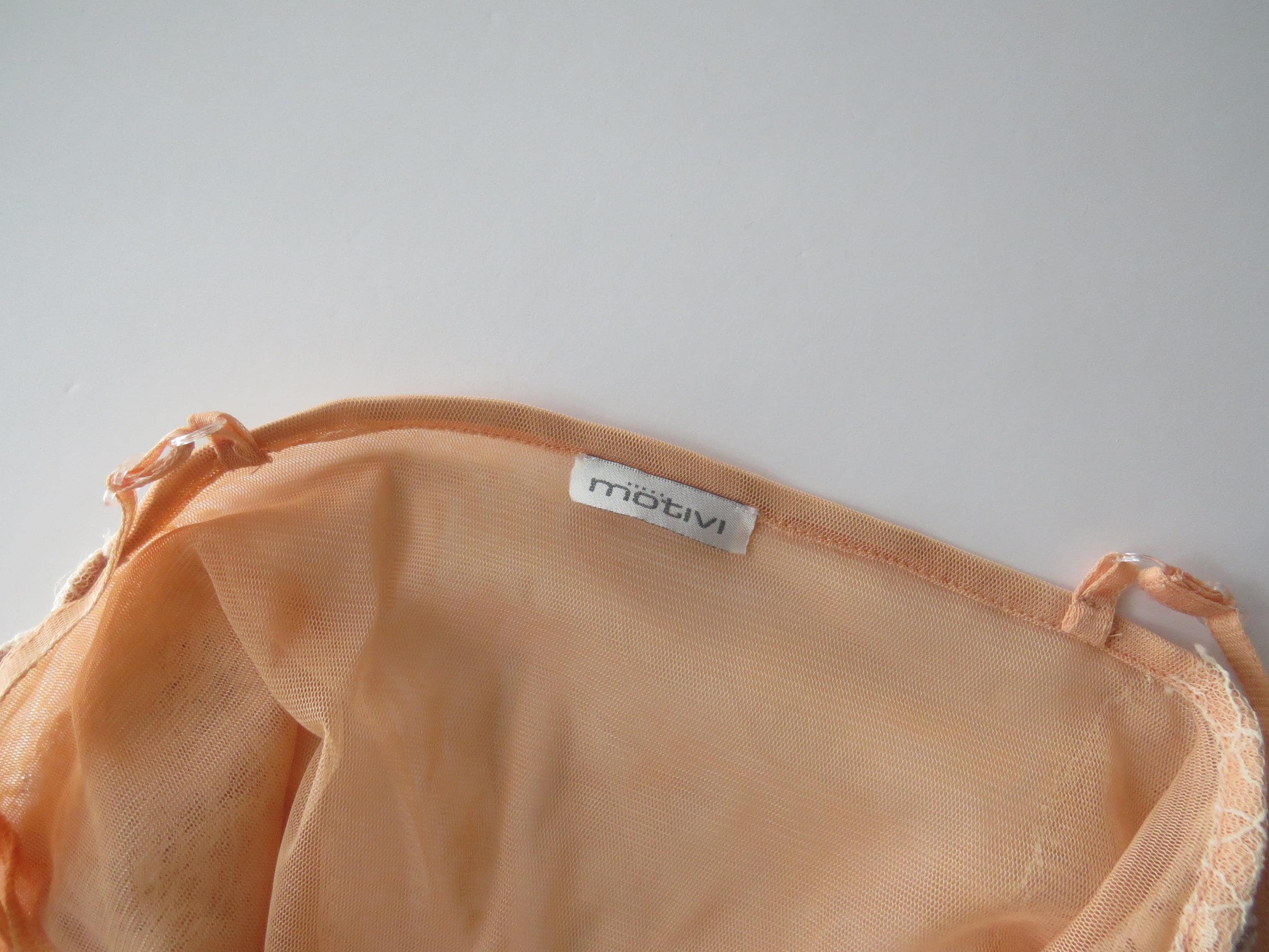 90s Vintage Italian Beaded Peach Lace Embroidered Camisole Motivi - Thumbnail 3