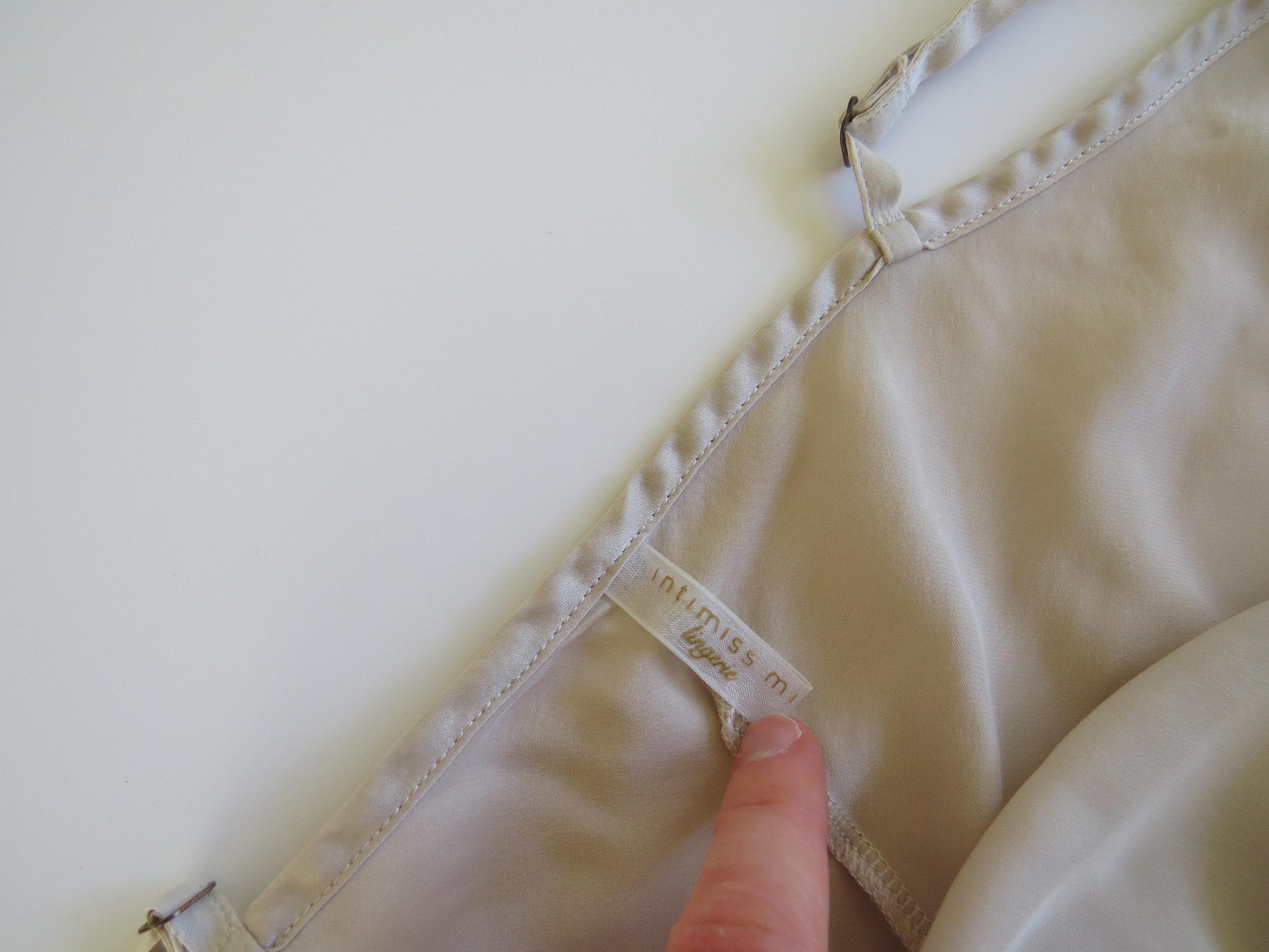 90s Vintage Italian 100% Silk Chemise/Slip Dress Bias Cut Champagne Muted Pink Intimissimi - Made in Italy - Thumbnail 6