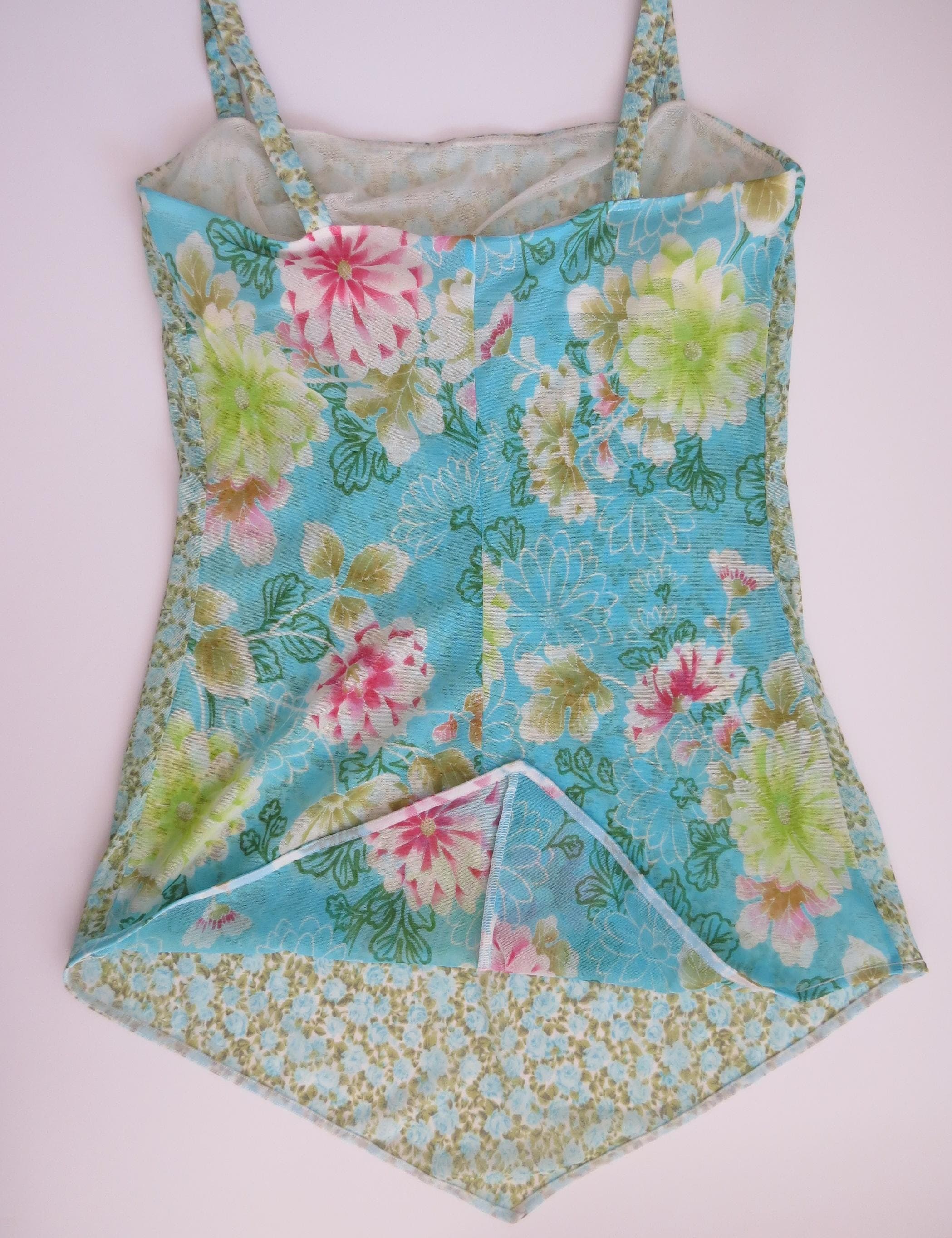 Malizia La Perla Italy Fiori Mixed Scale Floral Print Cami Chemise 1999-2002