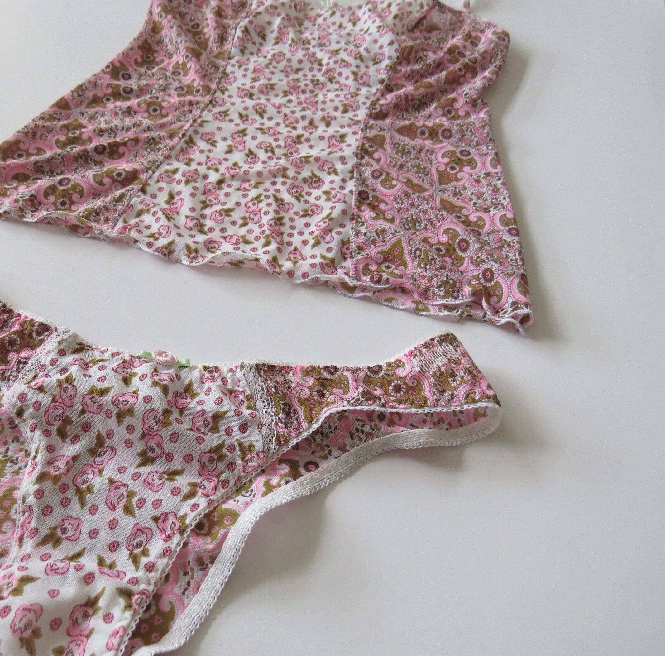 Vintage Italian Intimissimi Floral Paisley Camisole Set, 2000s - Thumbnail 3