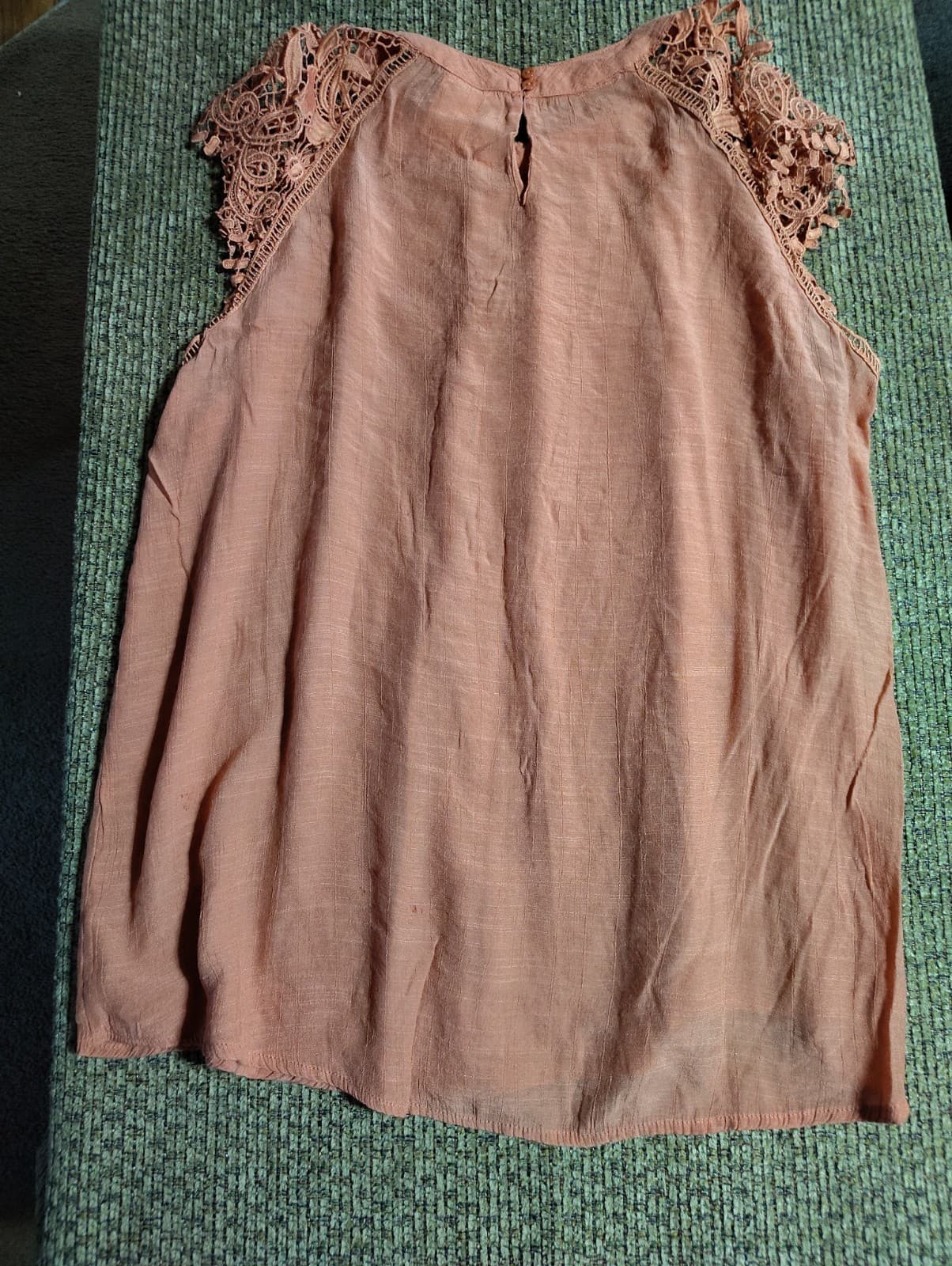 Forgotten Grace Ladies Laced Sleeve blouse Size Large - Thumbnail 6