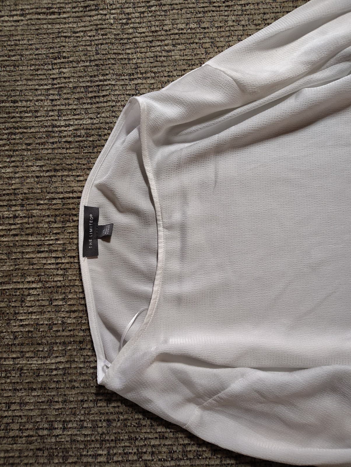 The Limited Light Weight Plus Size Top Business/Casual Ivory Size XL Long Sleeve - Thumbnail 6